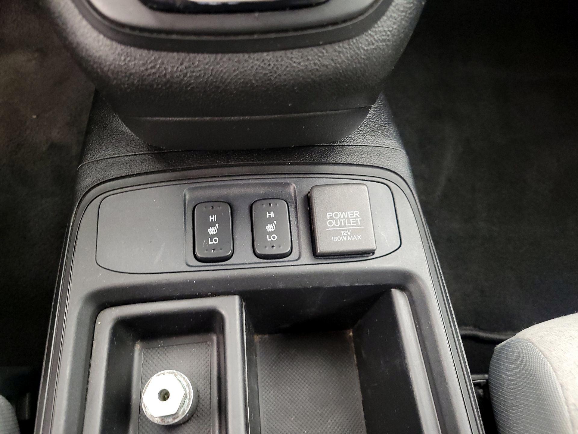 Thumbnail: 2016 Honda CR-V - 18