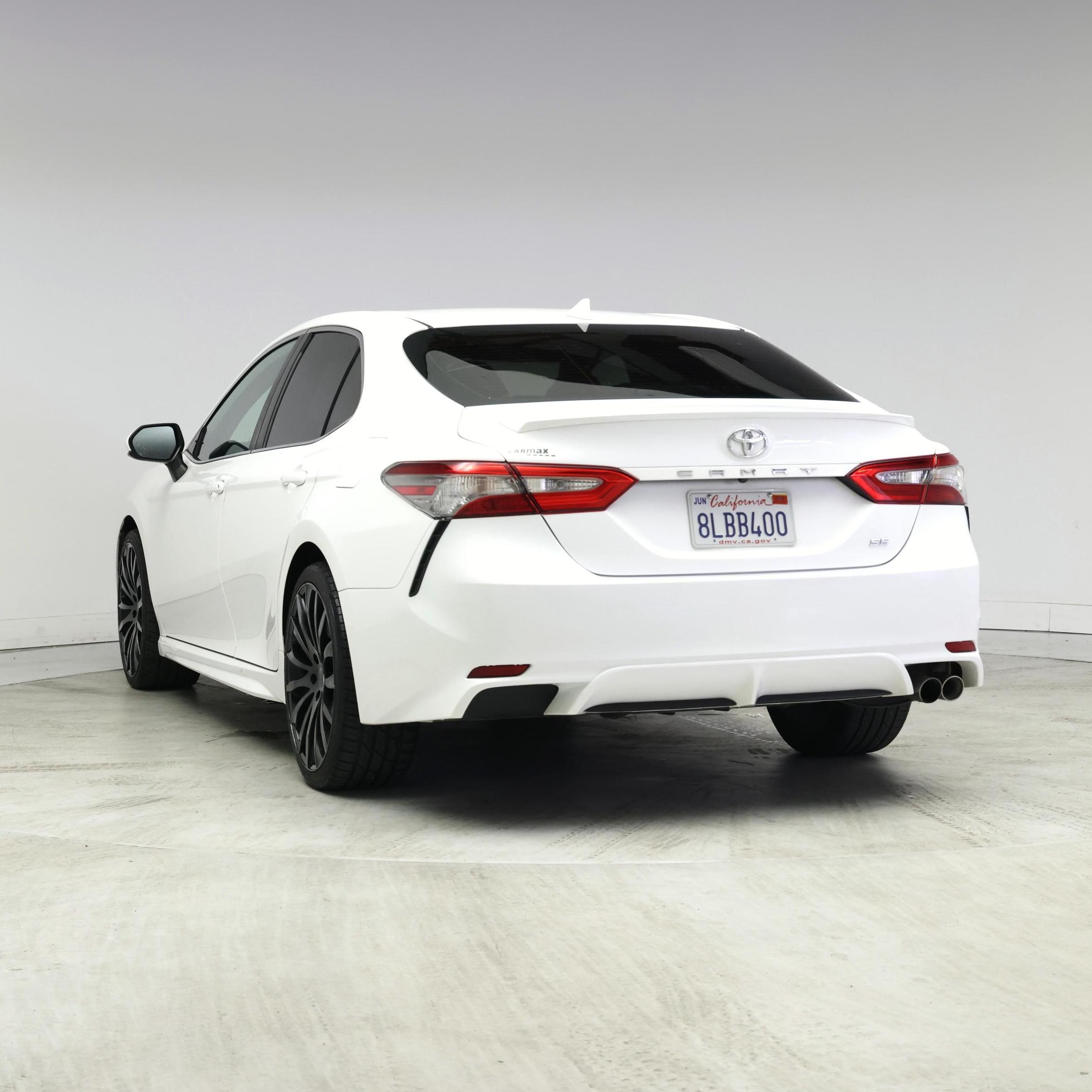 Thumbnail: 2019 Toyota Camry - 2