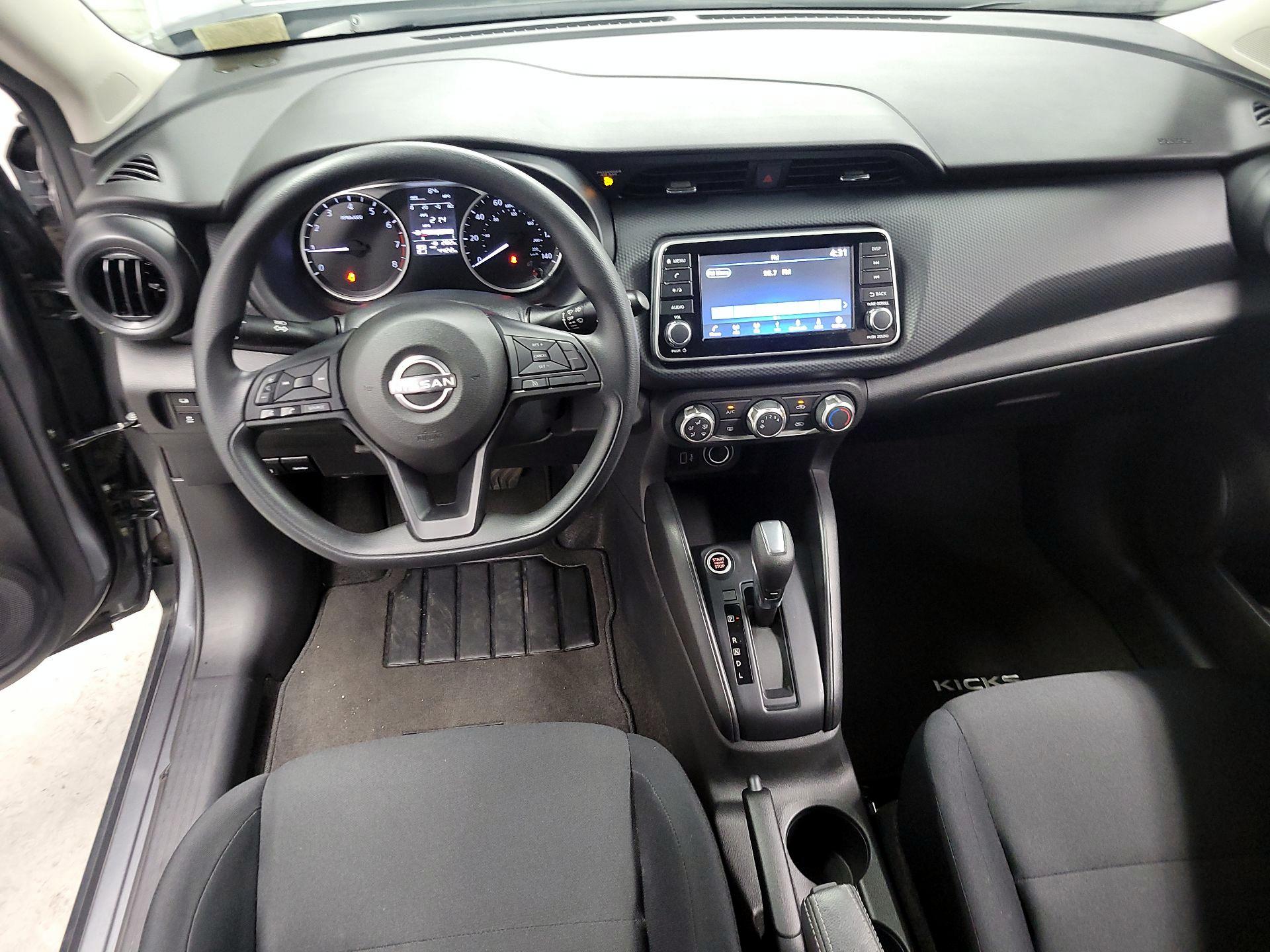Thumbnail: 2024 Nissan Kicks - 9