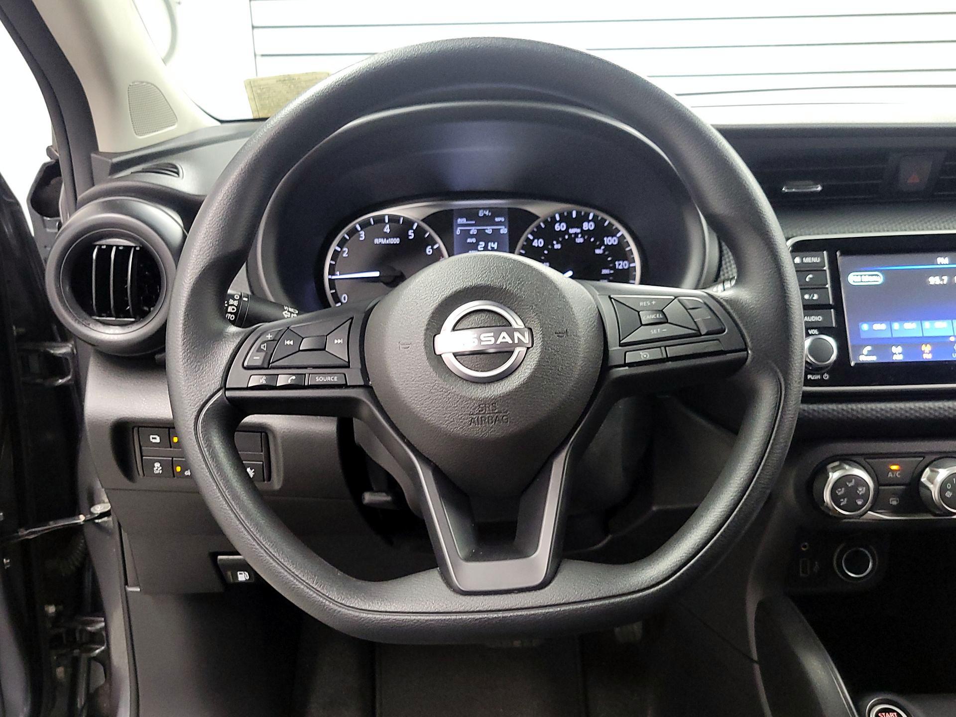 Thumbnail: 2024 Nissan Kicks - 10