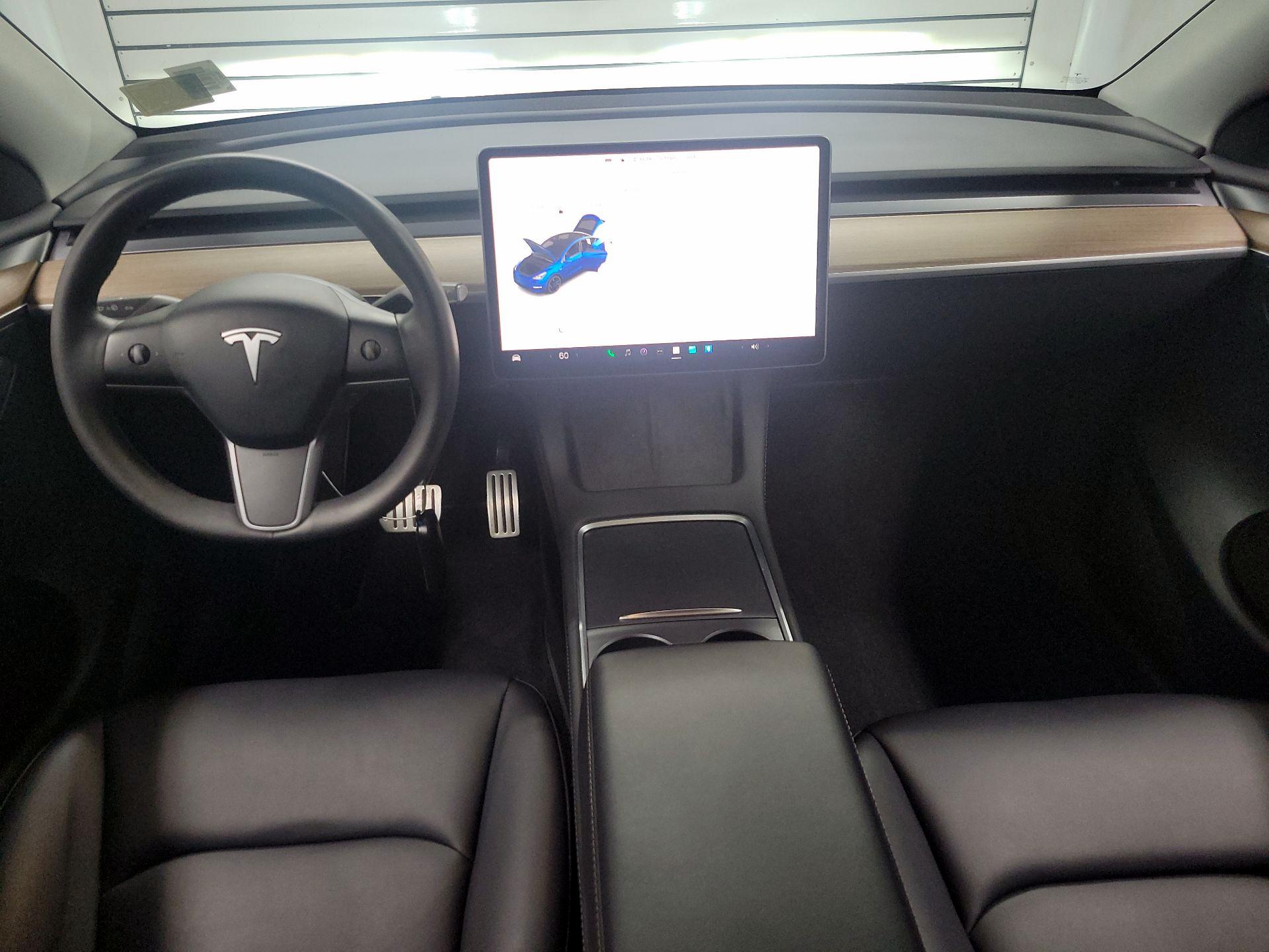 Thumbnail: 2023 Tesla Model Y - 9