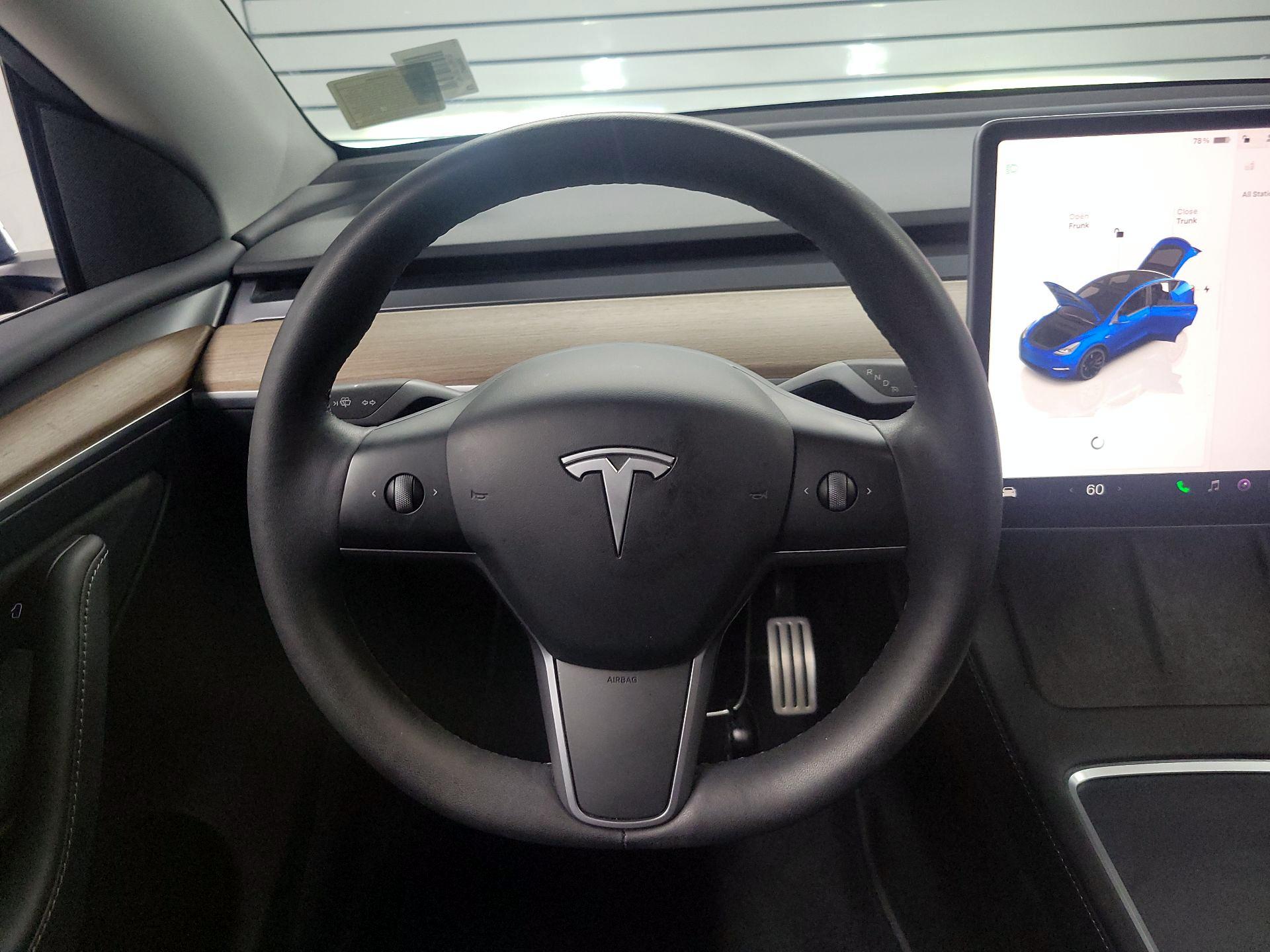 Thumbnail: 2023 Tesla Model Y - 10