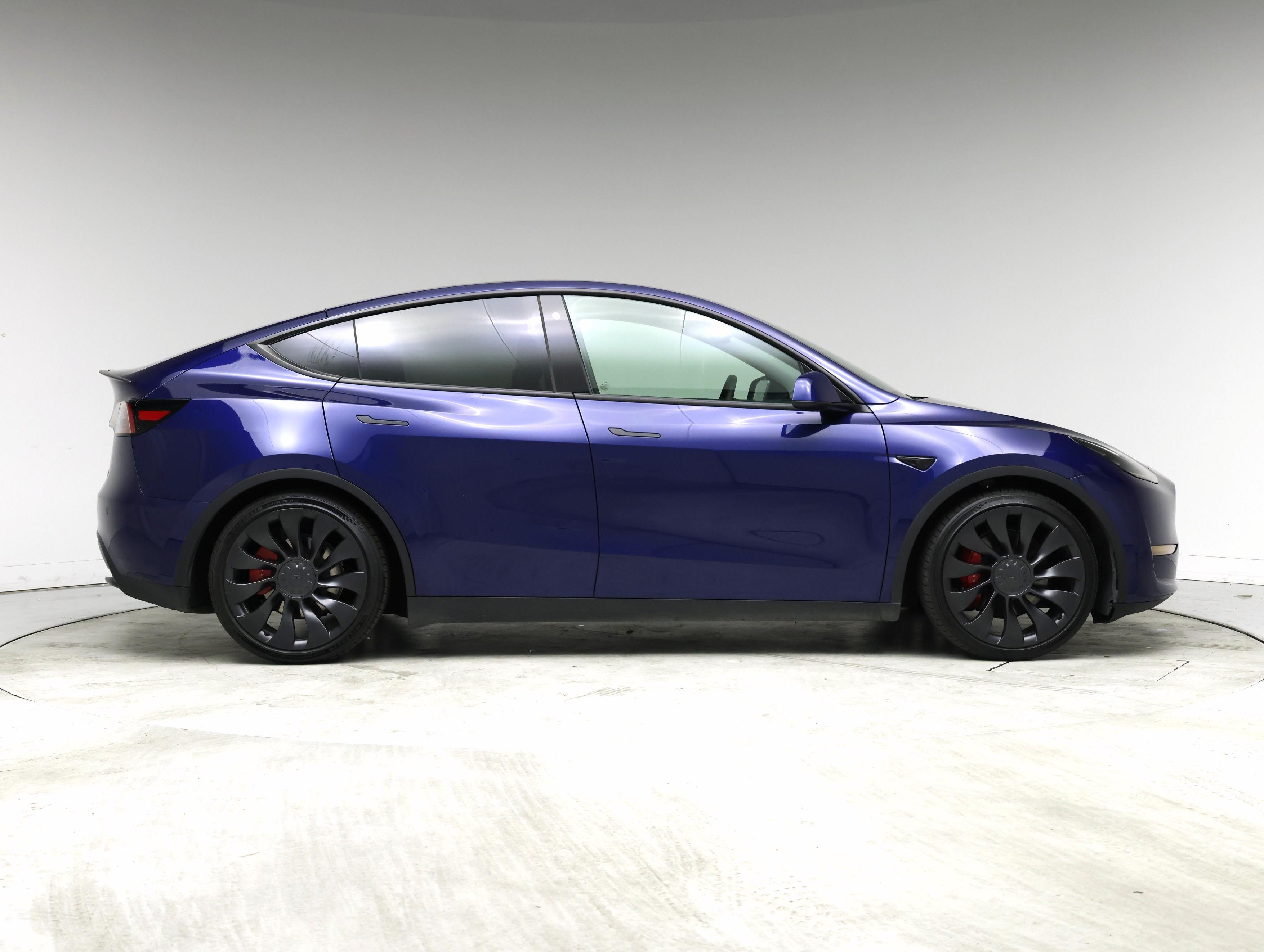 Thumbnail: 2023 Tesla Model Y - 7