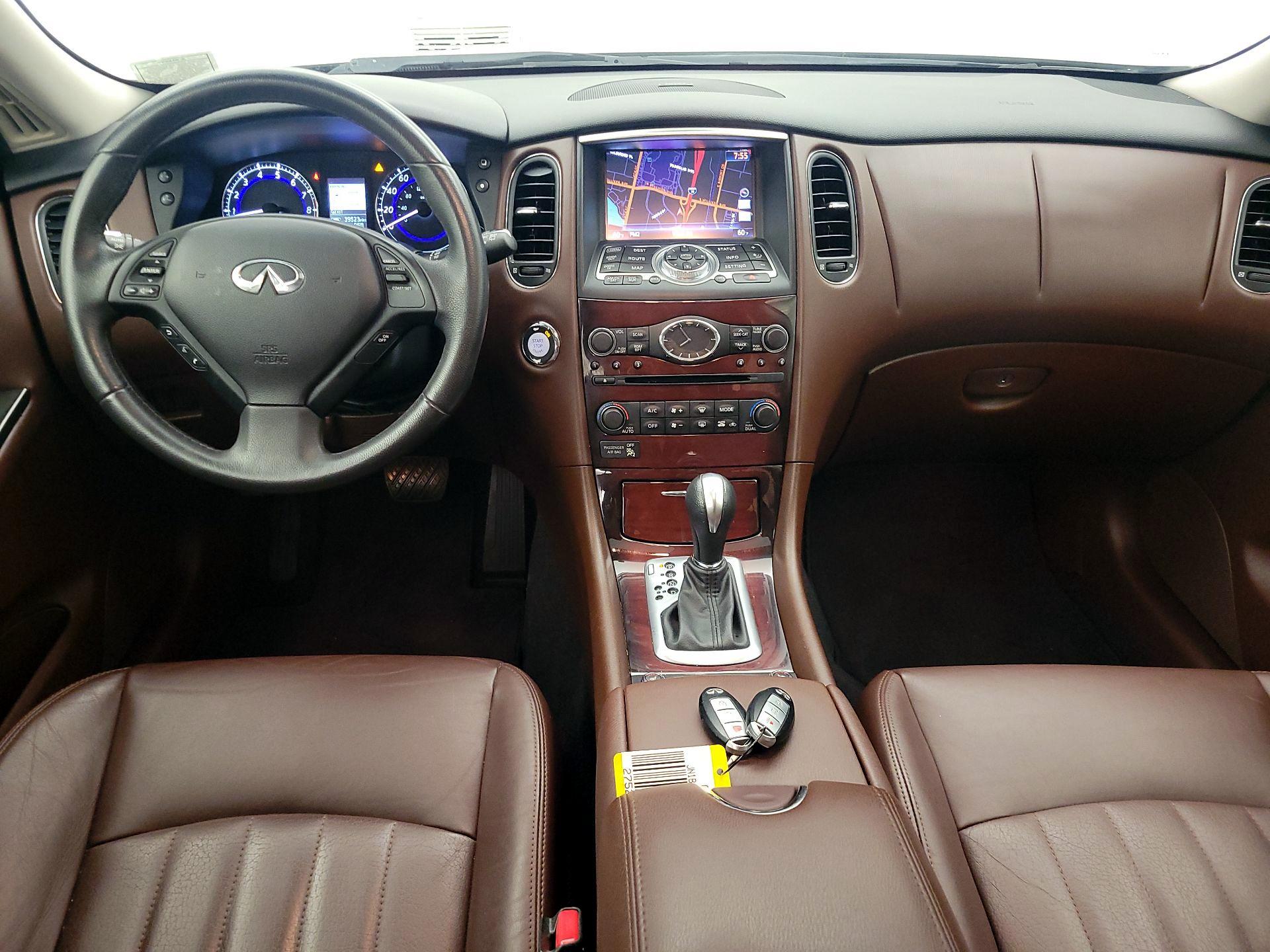 Thumbnail: 2017 INFINITI QX50 - 9