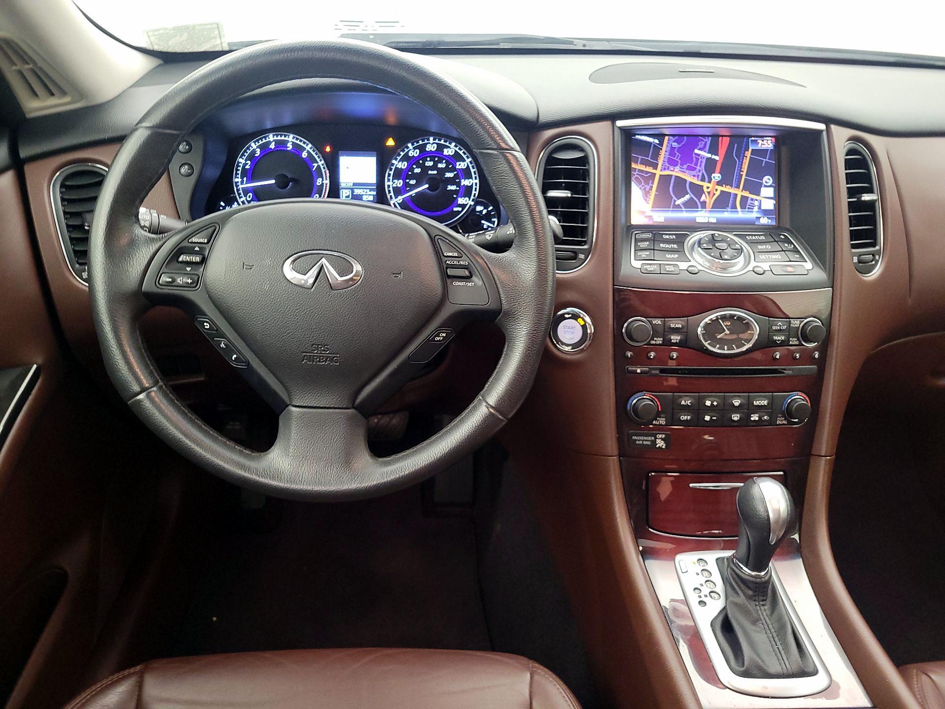 Thumbnail: 2017 INFINITI QX50 - 10