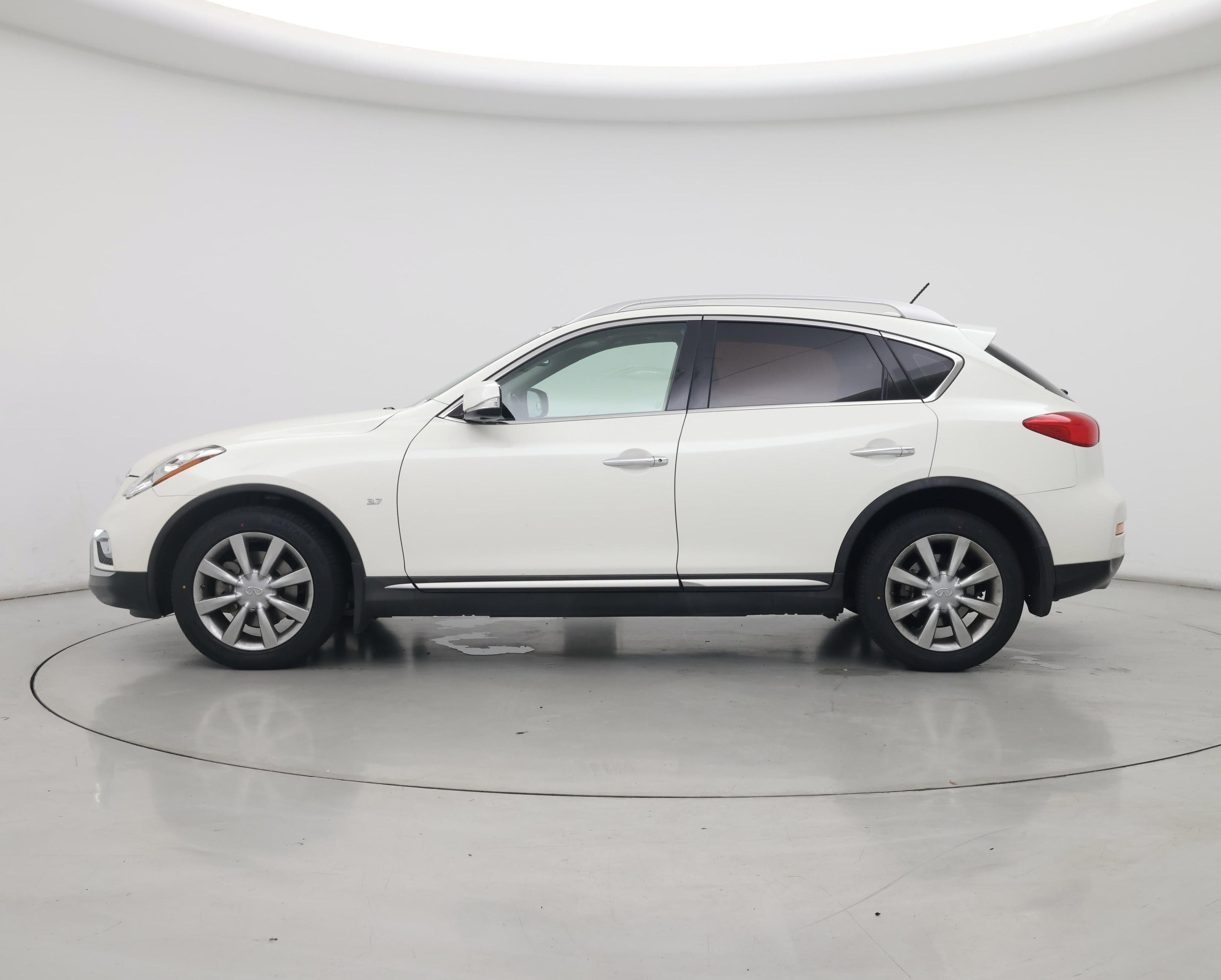 Thumbnail: 2017 INFINITI QX50 - 3