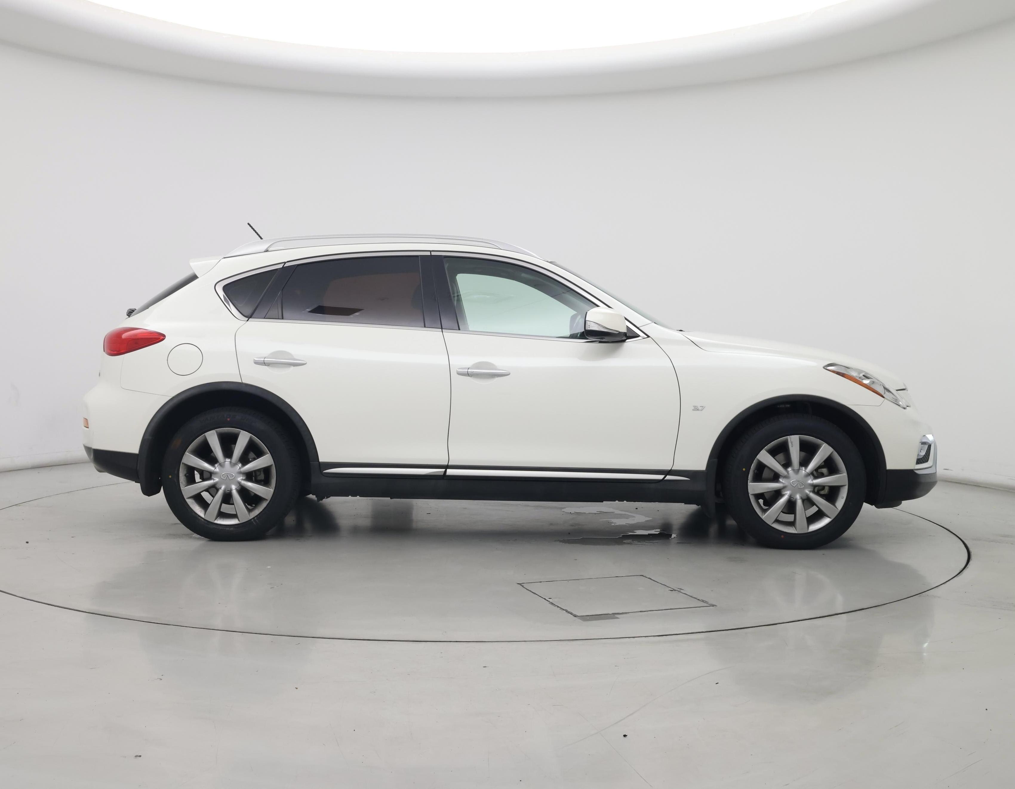 Thumbnail: 2017 INFINITI QX50 - 7