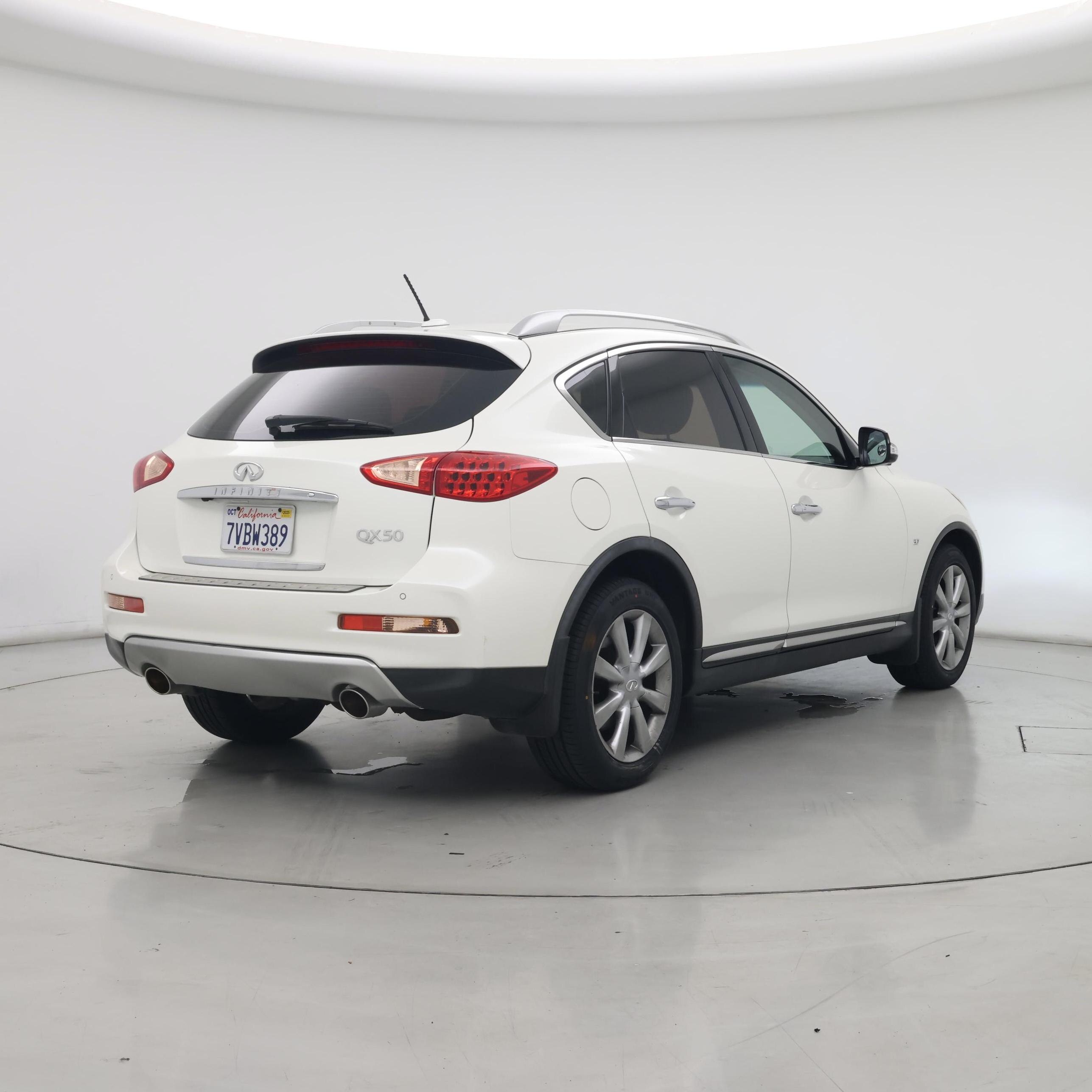Thumbnail: 2017 INFINITI QX50 - 8