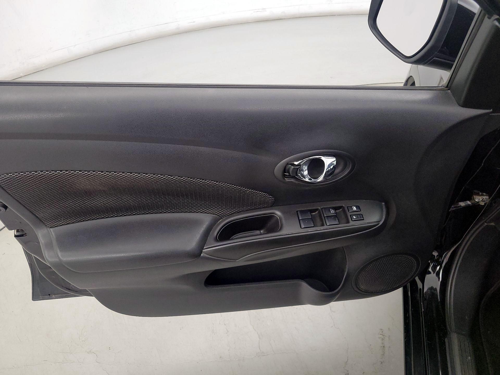 Thumbnail: 2018 Nissan Versa - 12