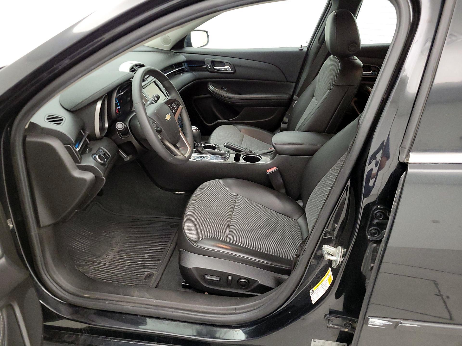 Thumbnail: 2014 Chevrolet Malibu - 11