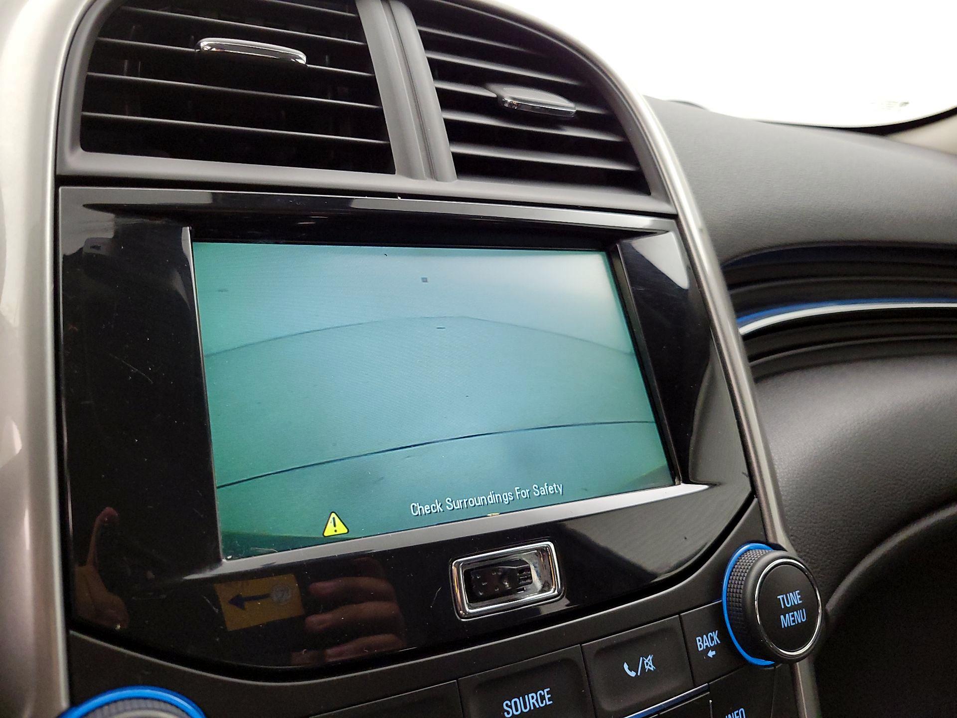 Thumbnail: 2014 Chevrolet Malibu - 13
