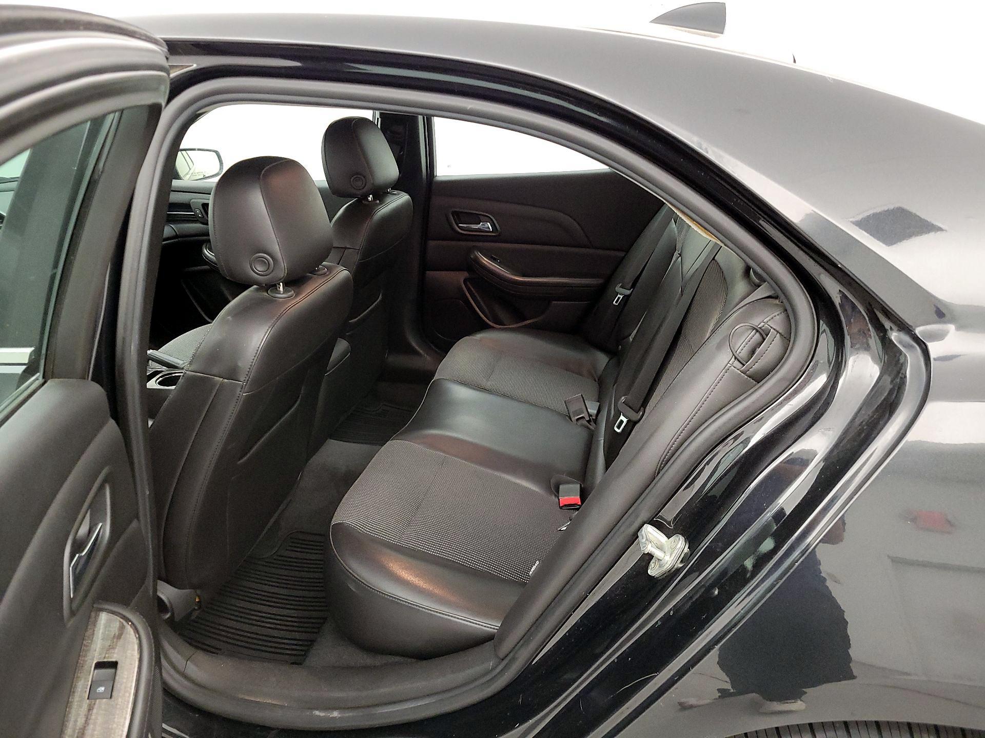 Thumbnail: 2014 Chevrolet Malibu - 17