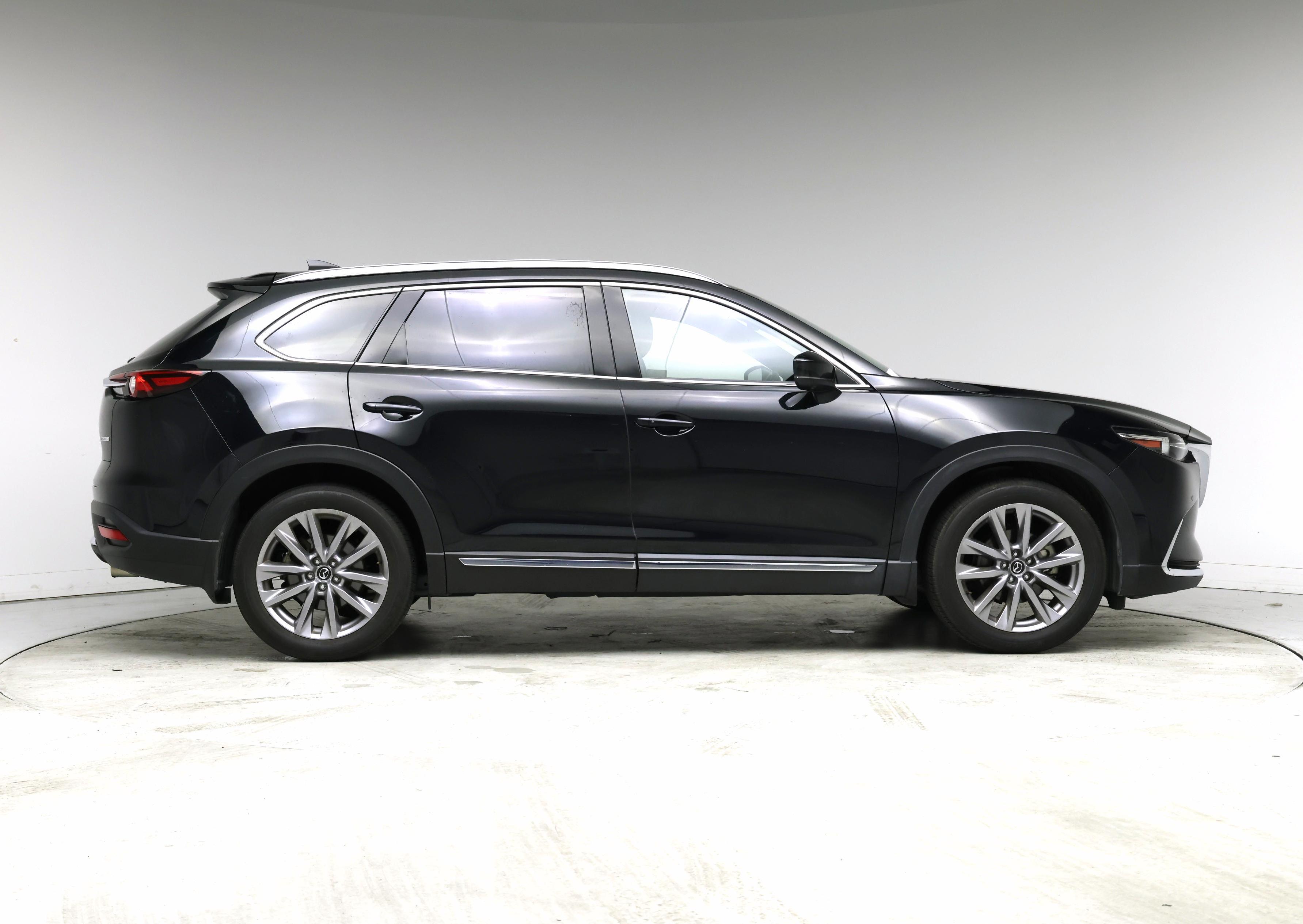Thumbnail: 2022 Mazda CX-9 - 7