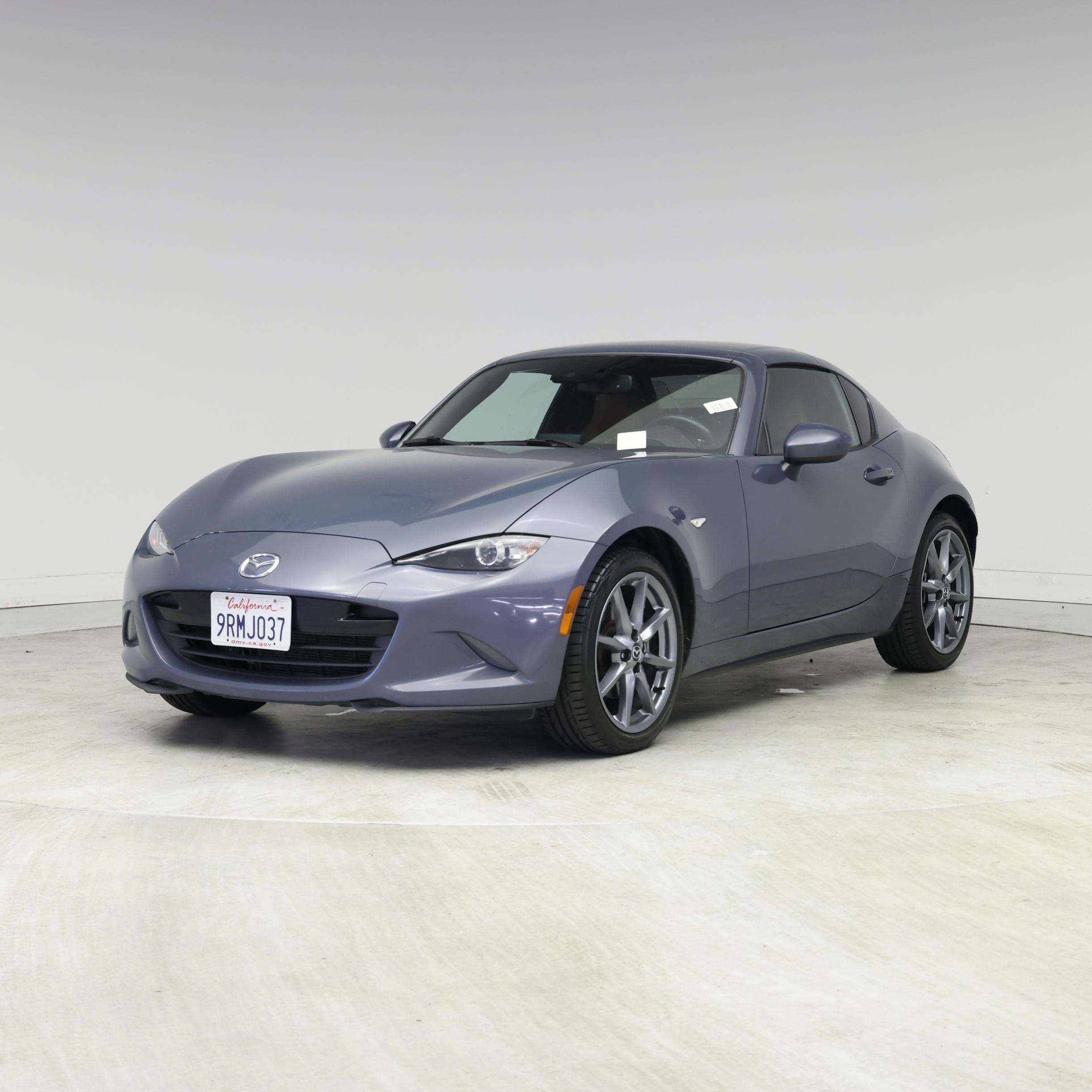 Thumbnail: 2022 Mazda MX-5 Miata - 4