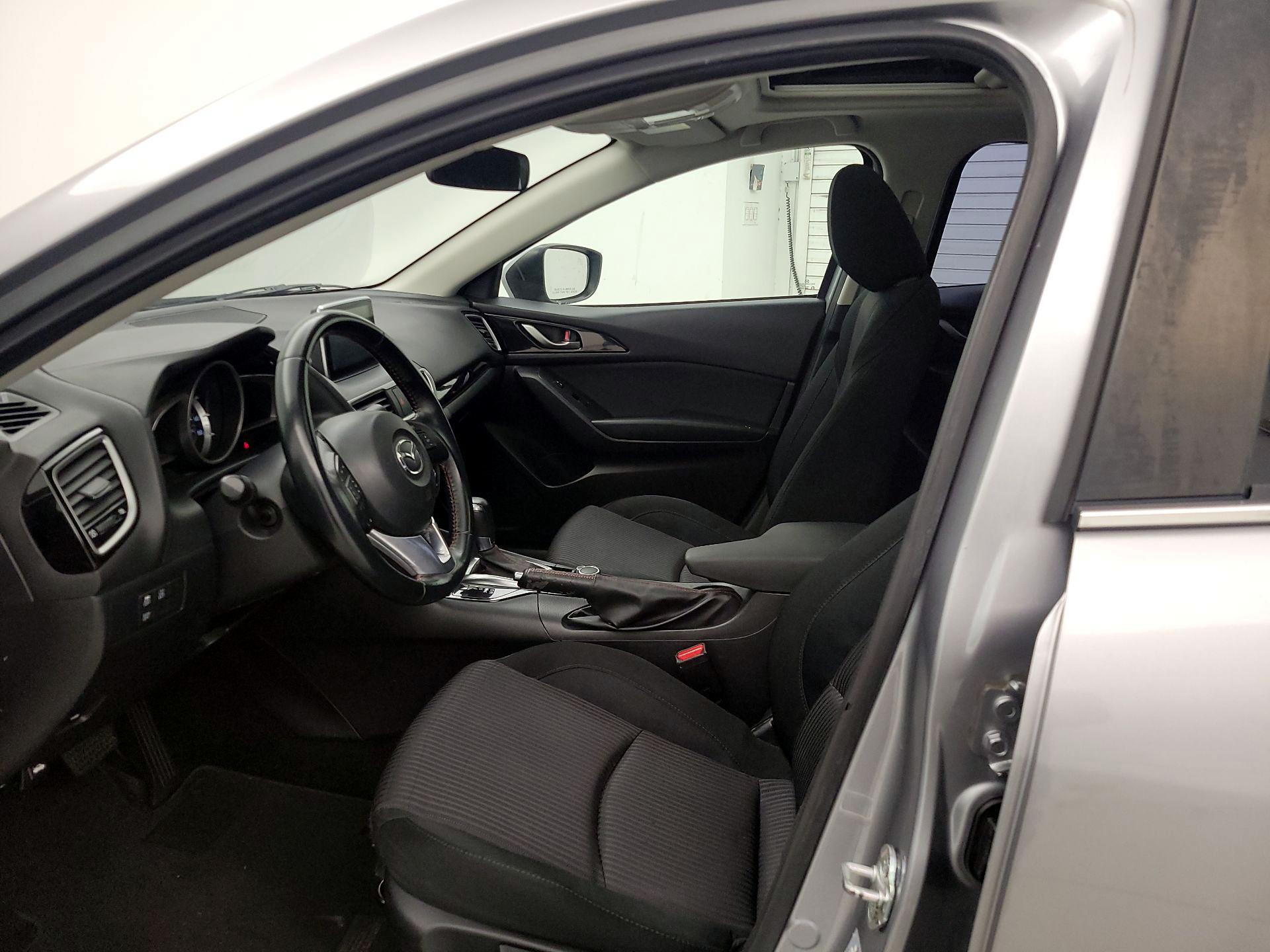 Thumbnail: 2016 Mazda Mazda3 - 11