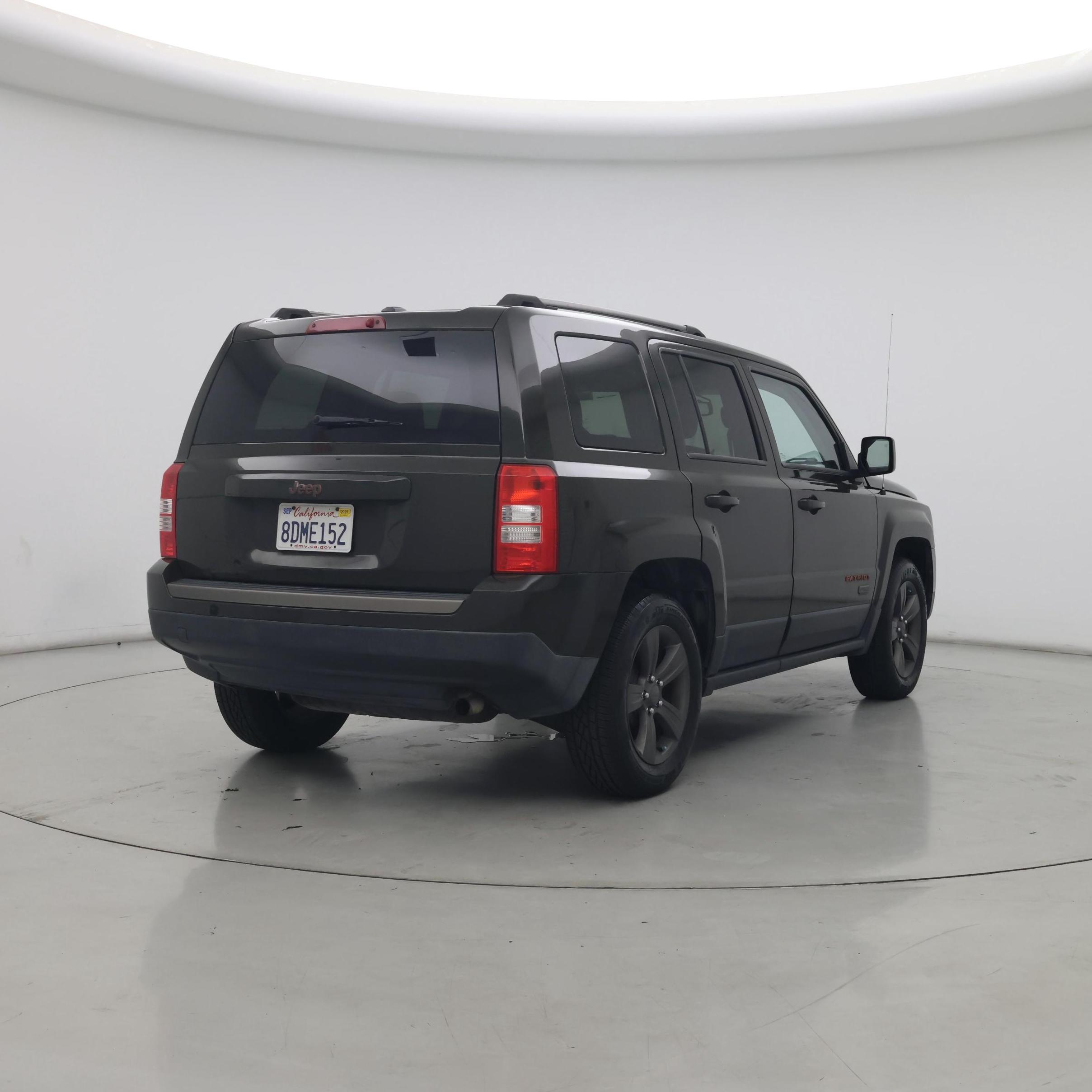 Thumbnail: 2016 Jeep Patriot - 8