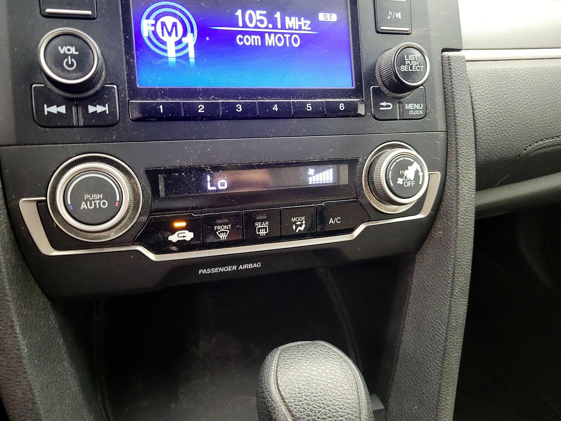 Thumbnail: 2016 Honda Civic - 15