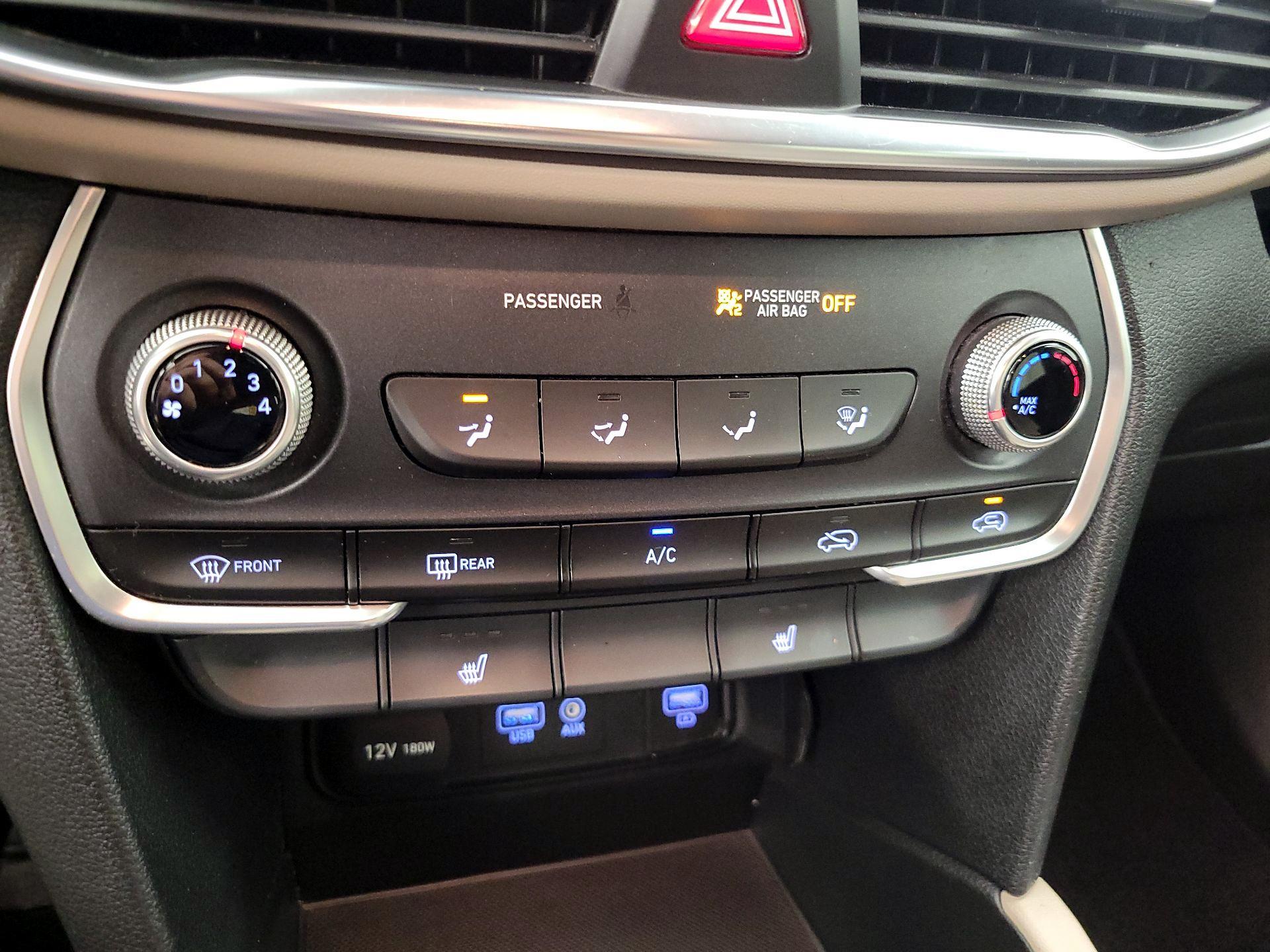 Thumbnail: 2020 Hyundai Santa Fe - 16