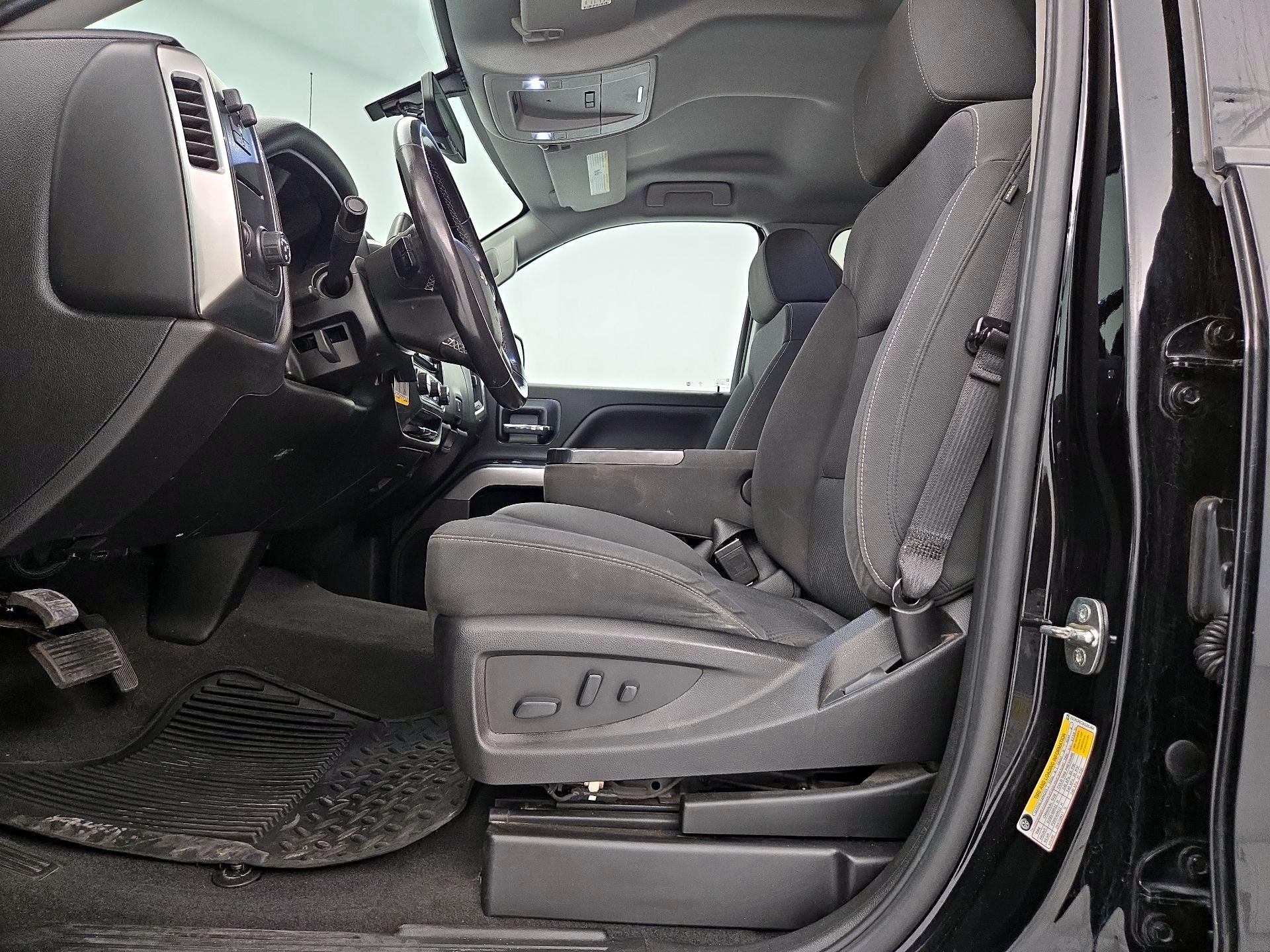 Thumbnail: 2019 Chevrolet Silverado 1500 - 11