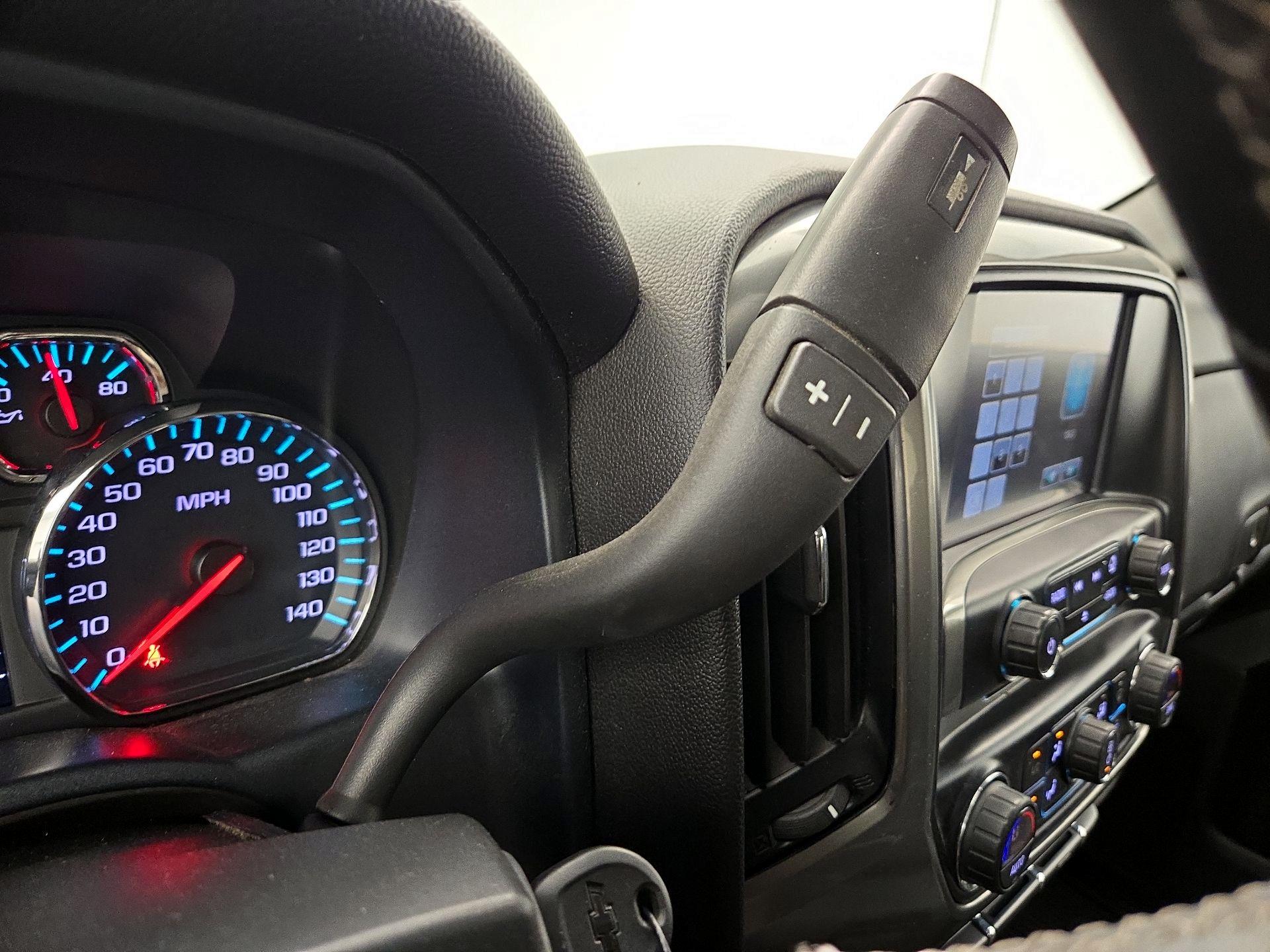 Thumbnail: 2019 Chevrolet Silverado 1500 - 17
