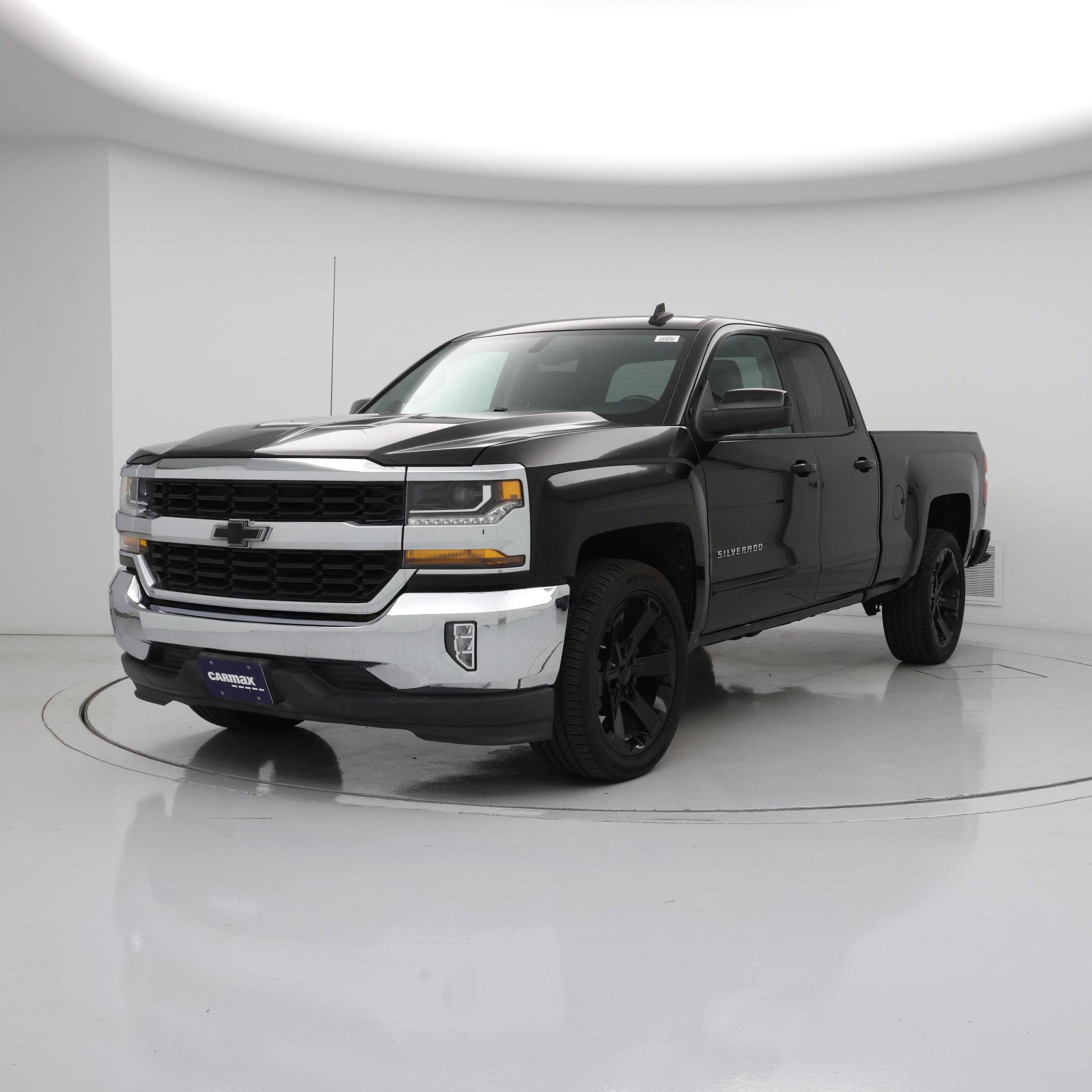 Thumbnail: 2019 Chevrolet Silverado 1500 - 4