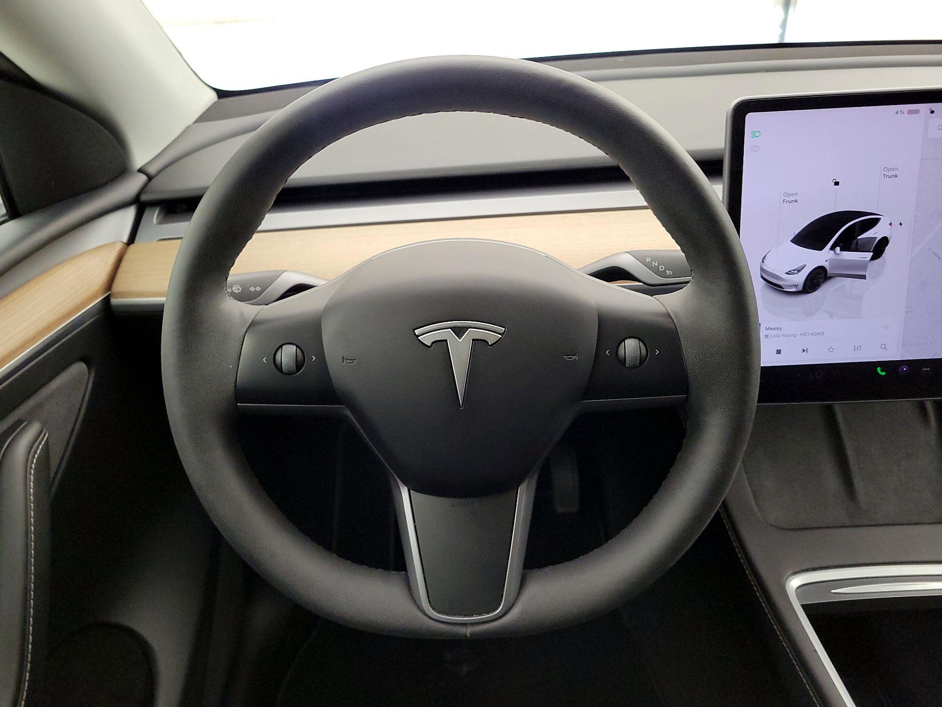 Thumbnail: 2022 Tesla Model Y - 10