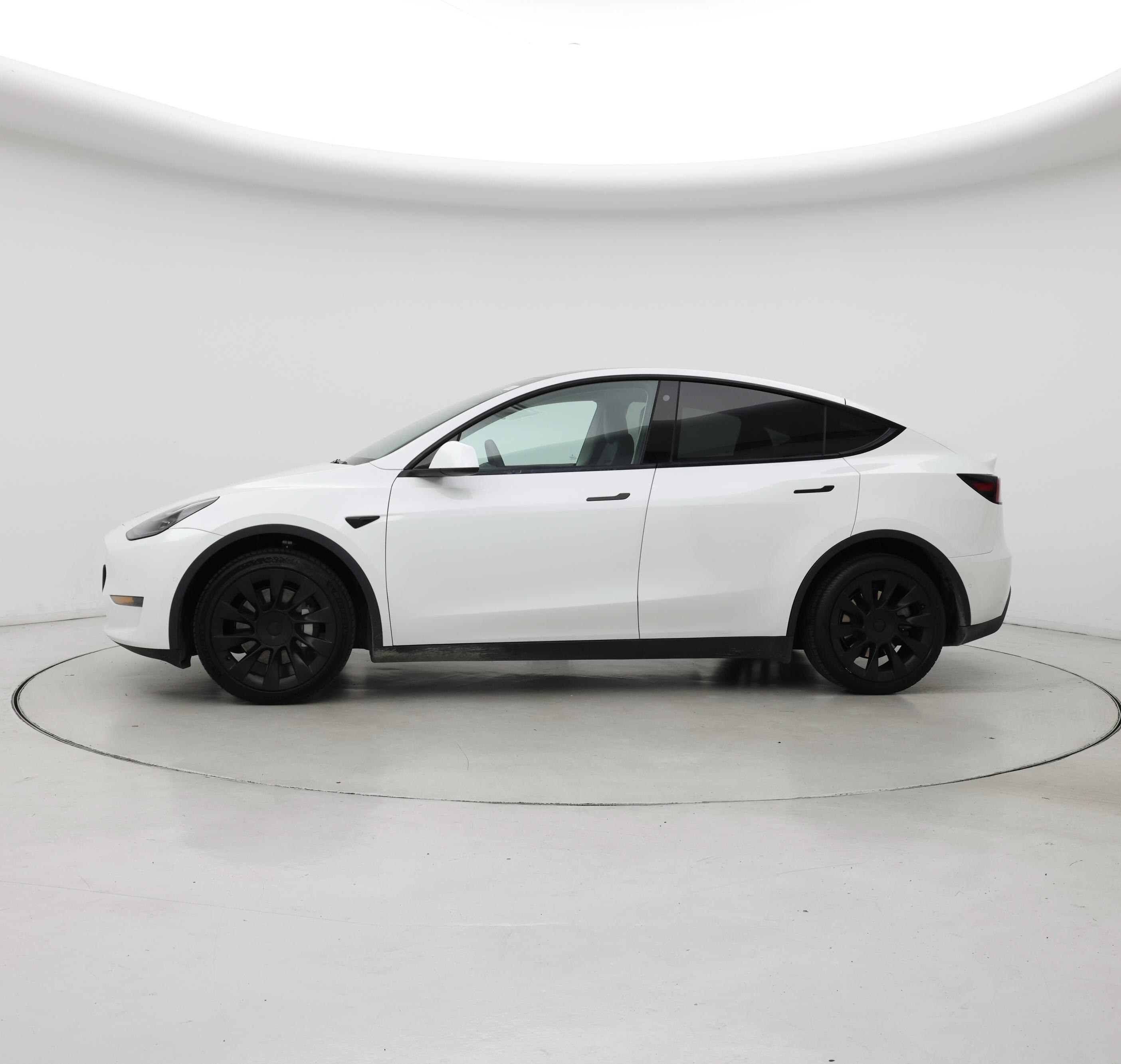 Thumbnail: 2022 Tesla Model Y - 3