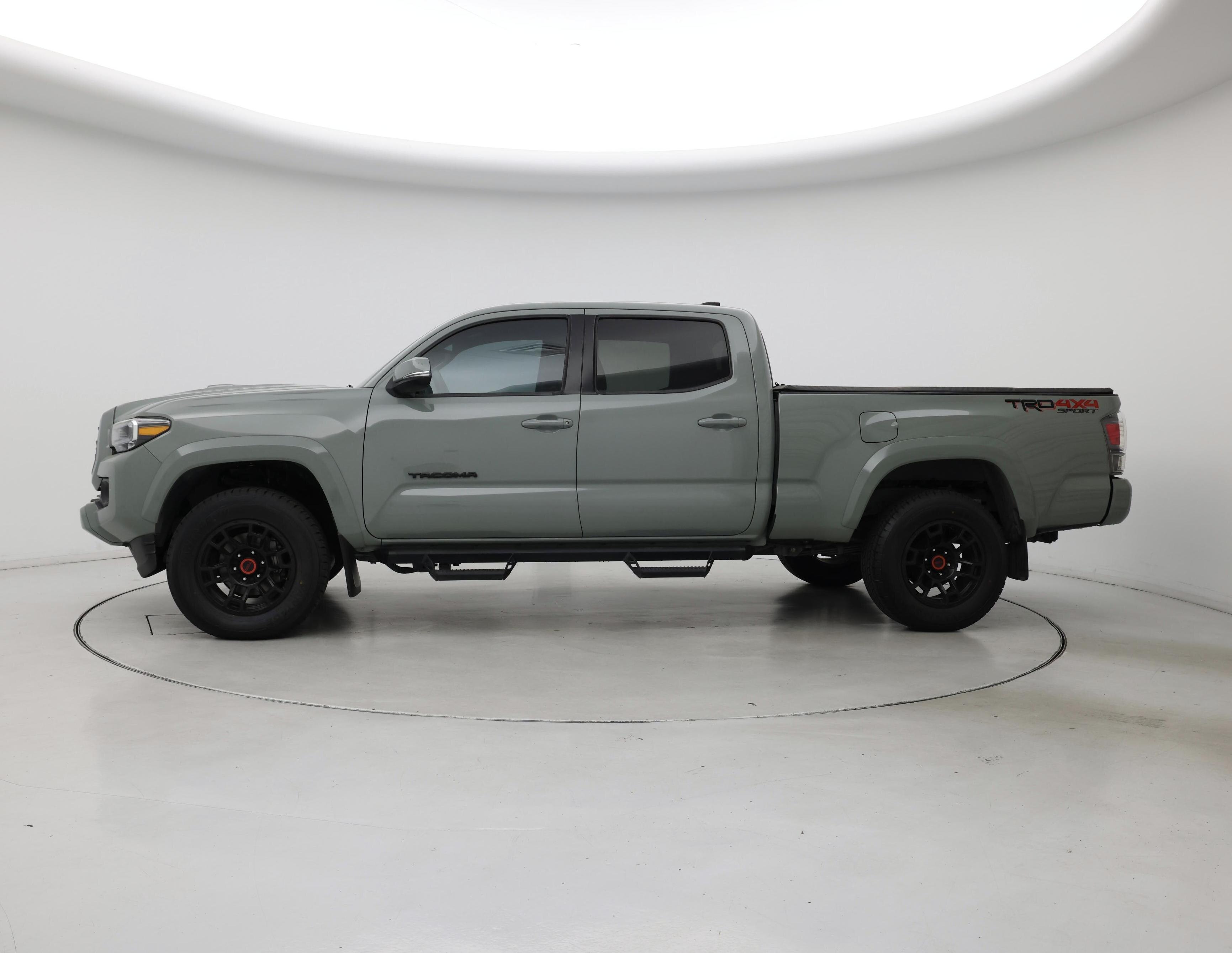 Thumbnail: 2023 Toyota Tacoma - 3