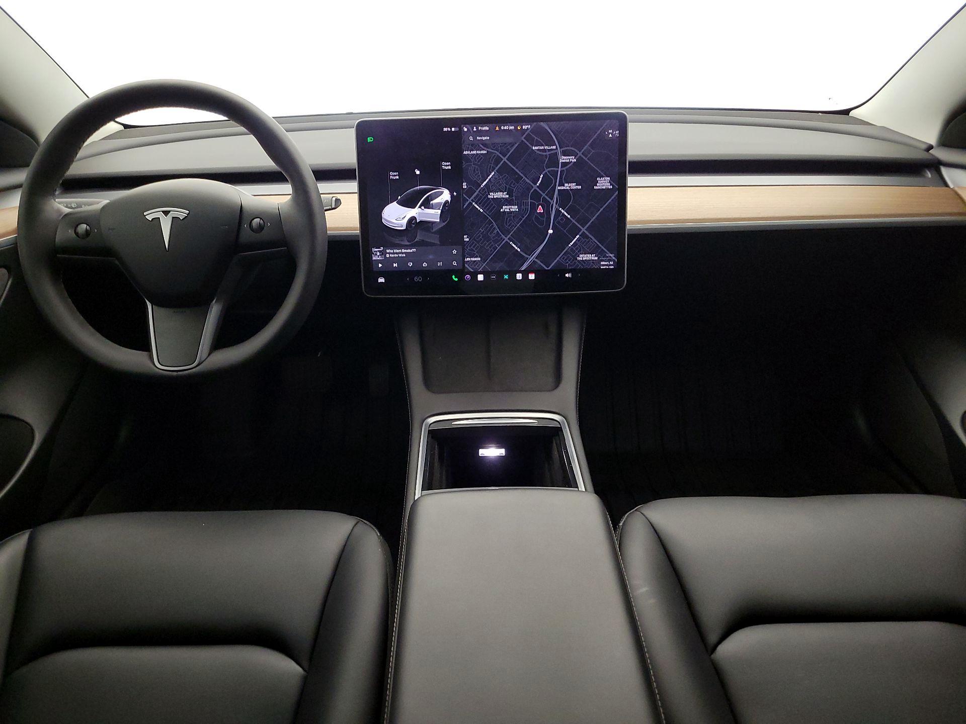 Thumbnail: 2023 Tesla Model 3 - 9