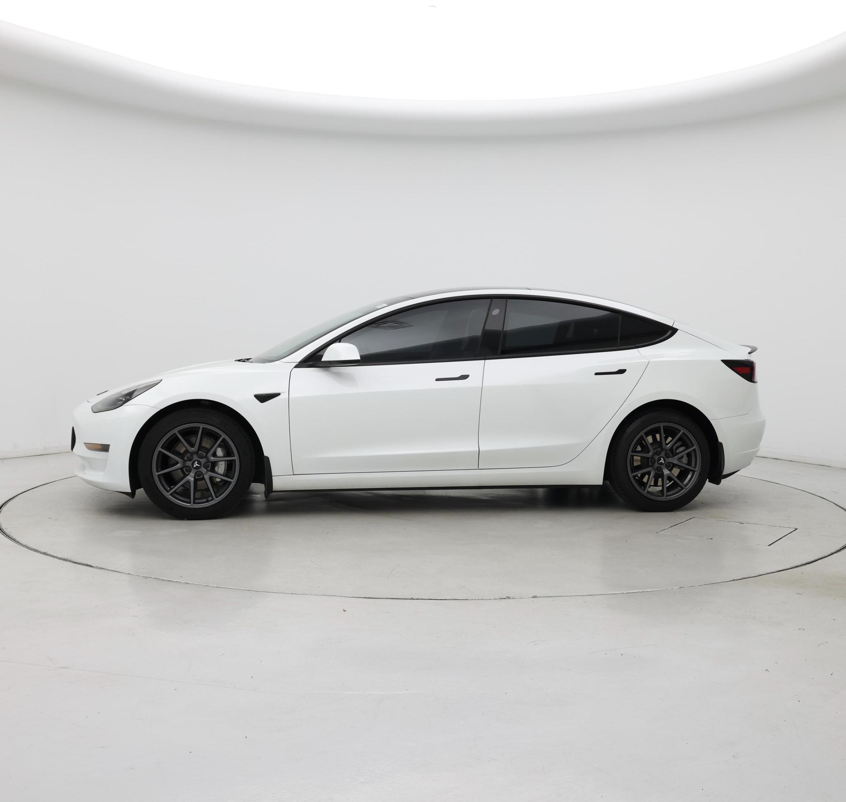 Thumbnail: 2023 Tesla Model 3 - 3