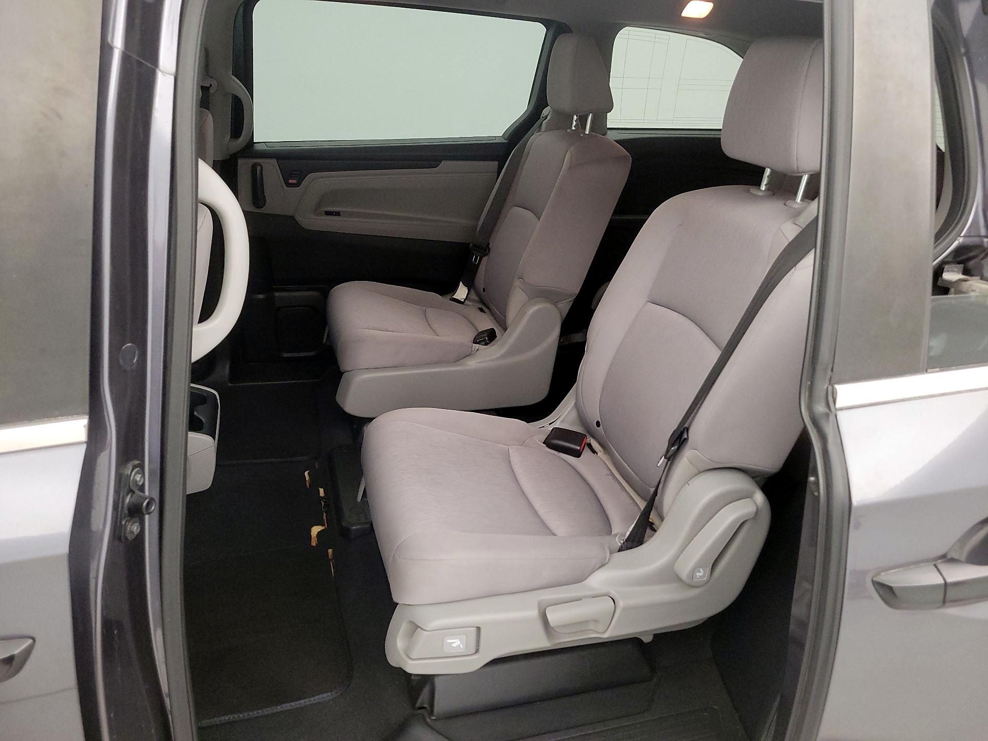 Thumbnail: 2020 Honda Odyssey - 19