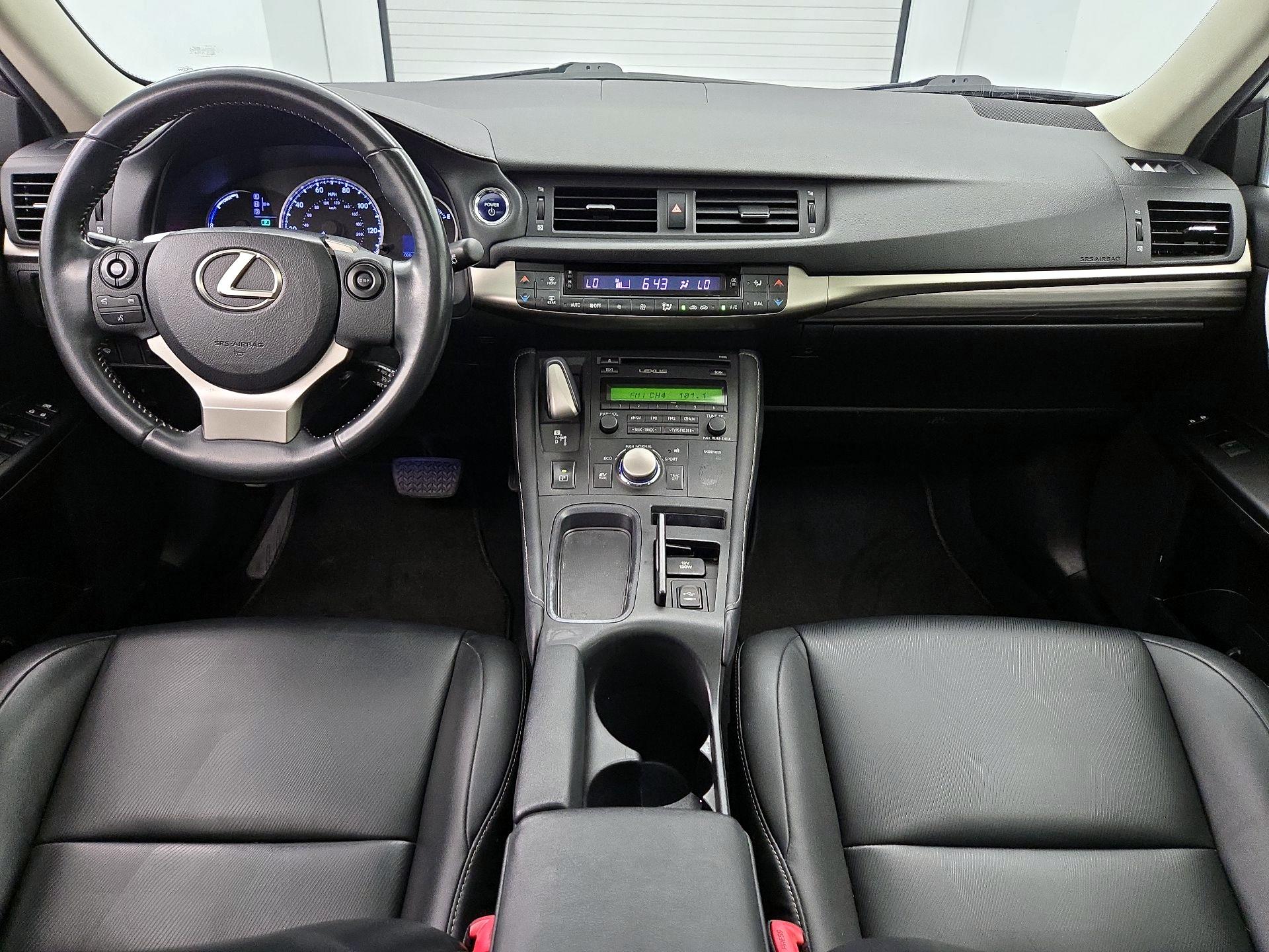 Thumbnail: 2014 Lexus CT - 9