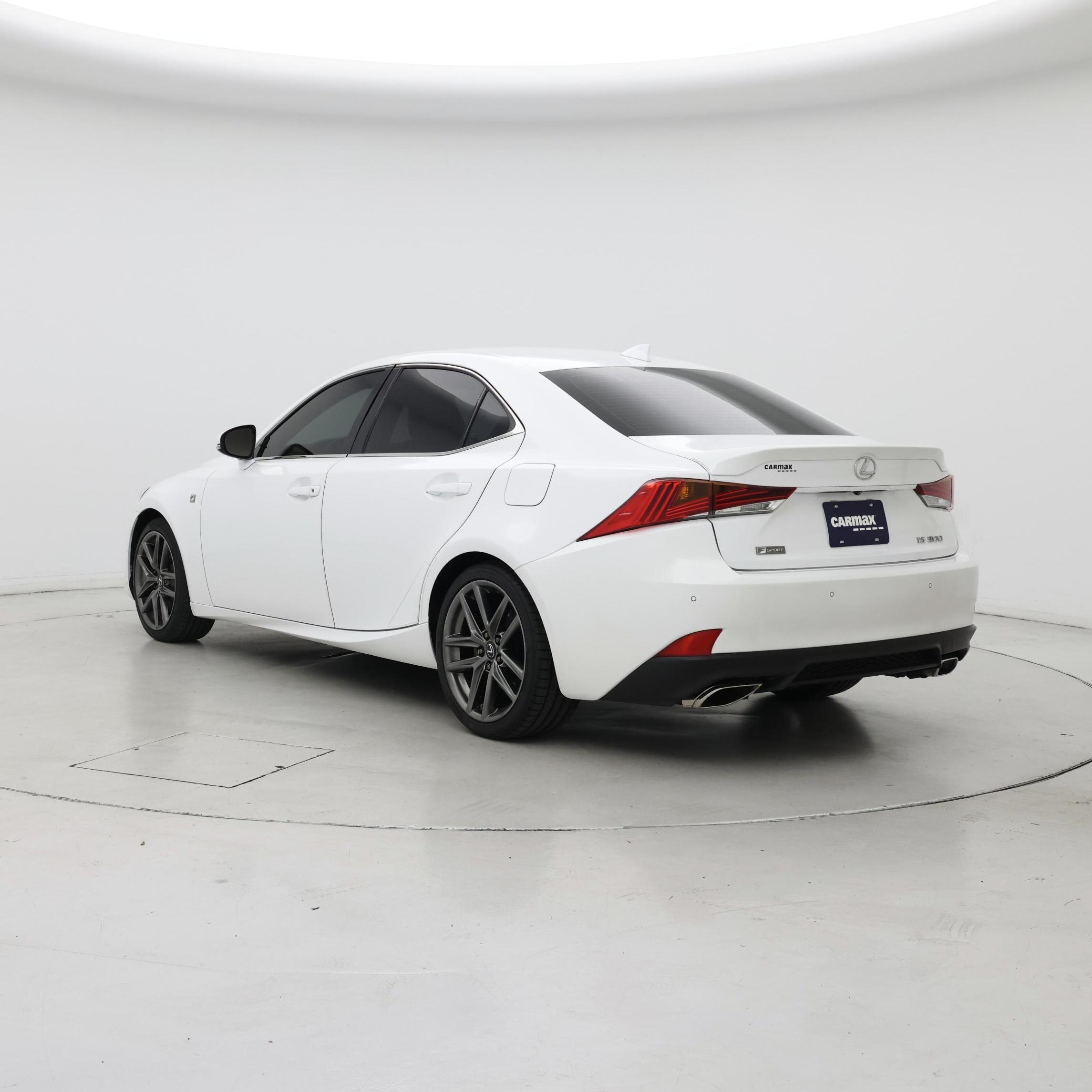 Thumbnail: 2020 Lexus IS - 2