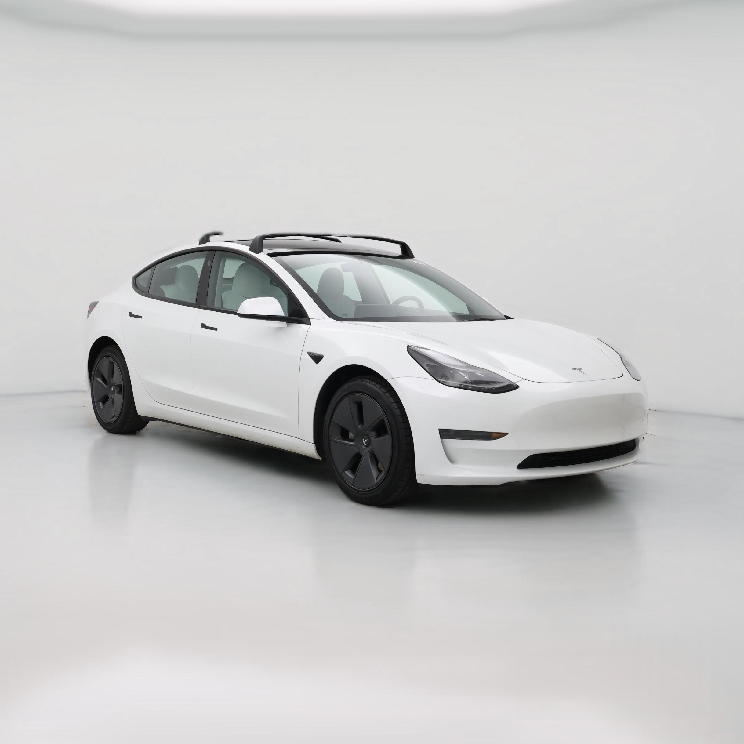 Thumbnail: 2023 Tesla Model 3 - 1