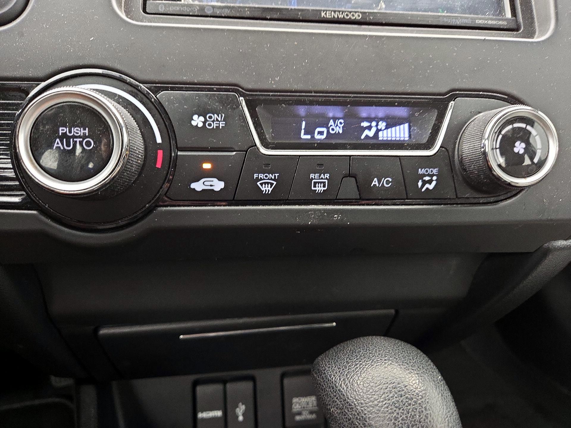 Thumbnail: 2014 Honda Civic - 16