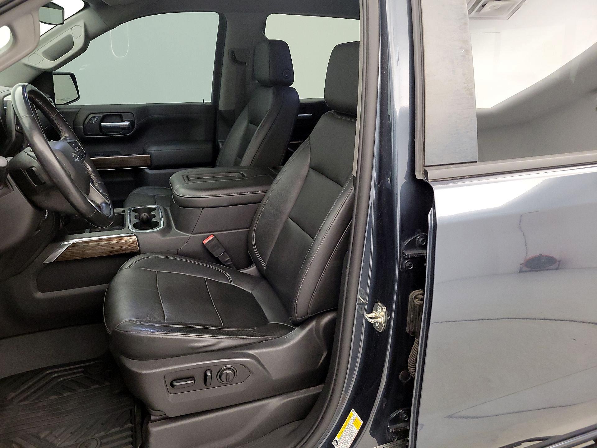 Thumbnail: 2020 Chevrolet Silverado 1500 - 11