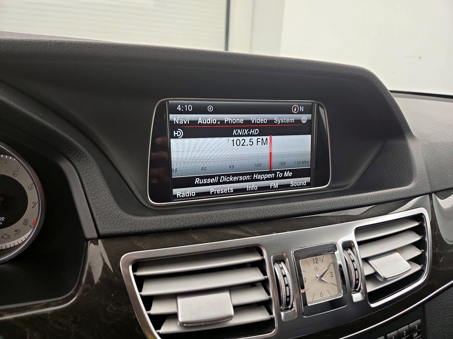 Thumbnail: 2014 Mercedes-Benz E-Class - 15