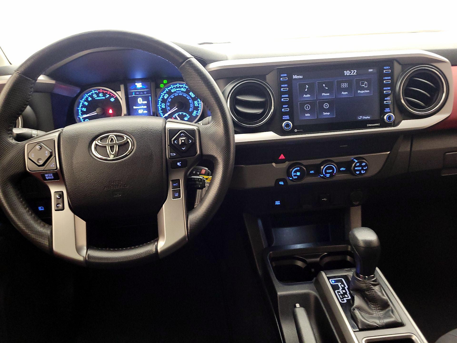 Thumbnail: 2021 Toyota Tacoma - 10
