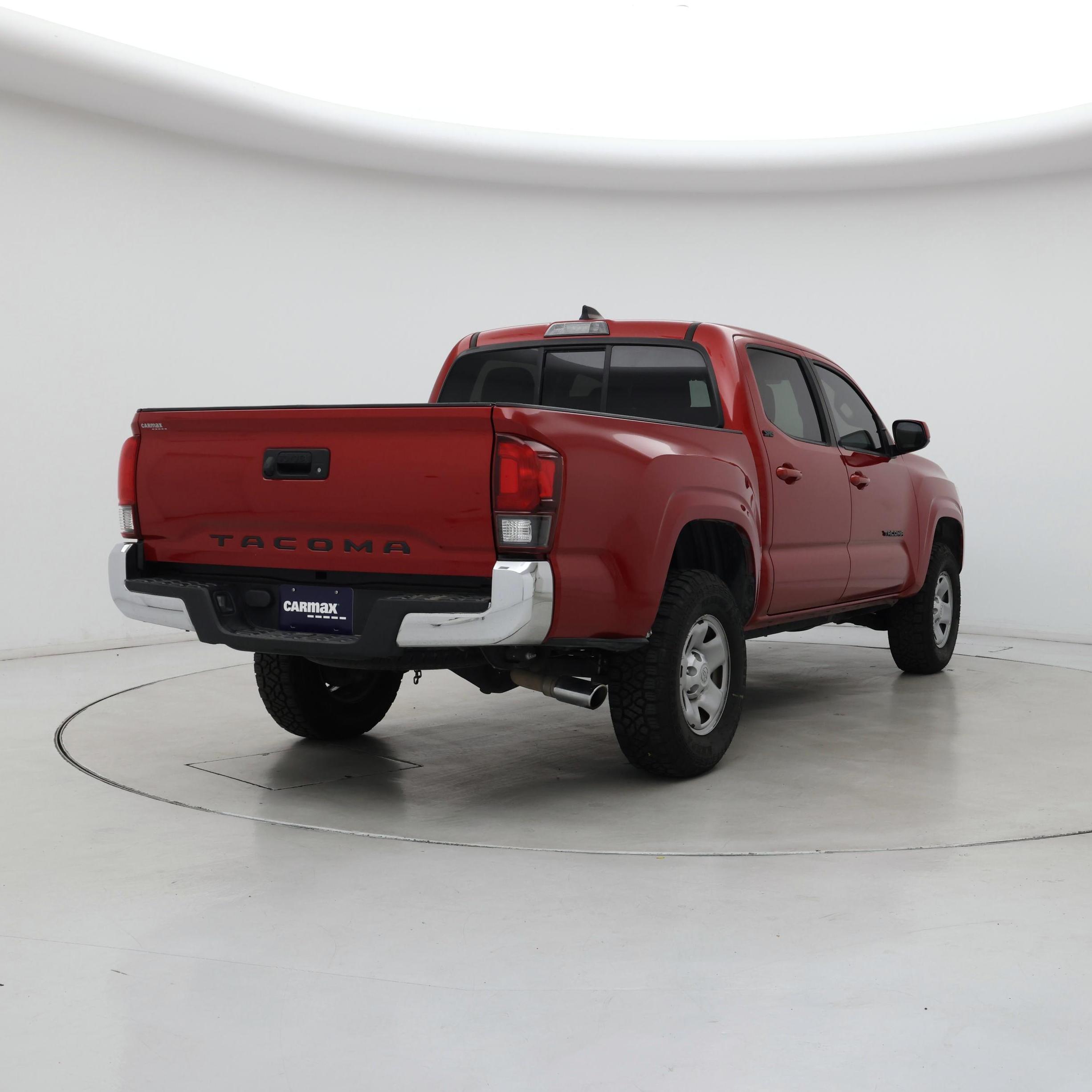 Thumbnail: 2021 Toyota Tacoma - 8