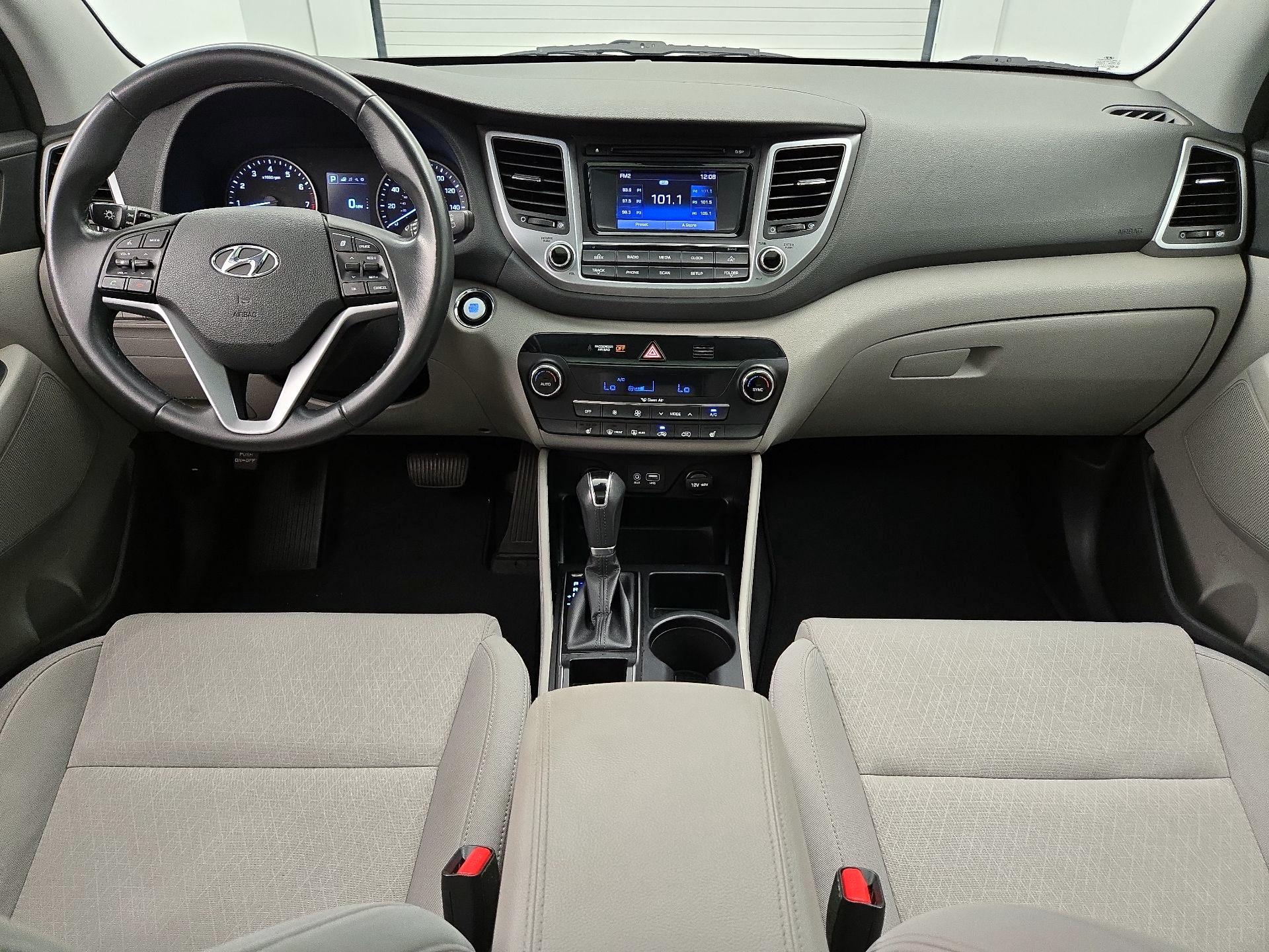 Thumbnail: 2017 Hyundai Tucson - 9