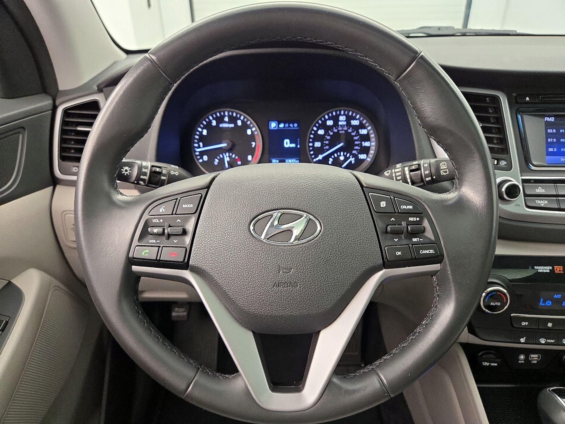 Thumbnail: 2017 Hyundai Tucson - 10