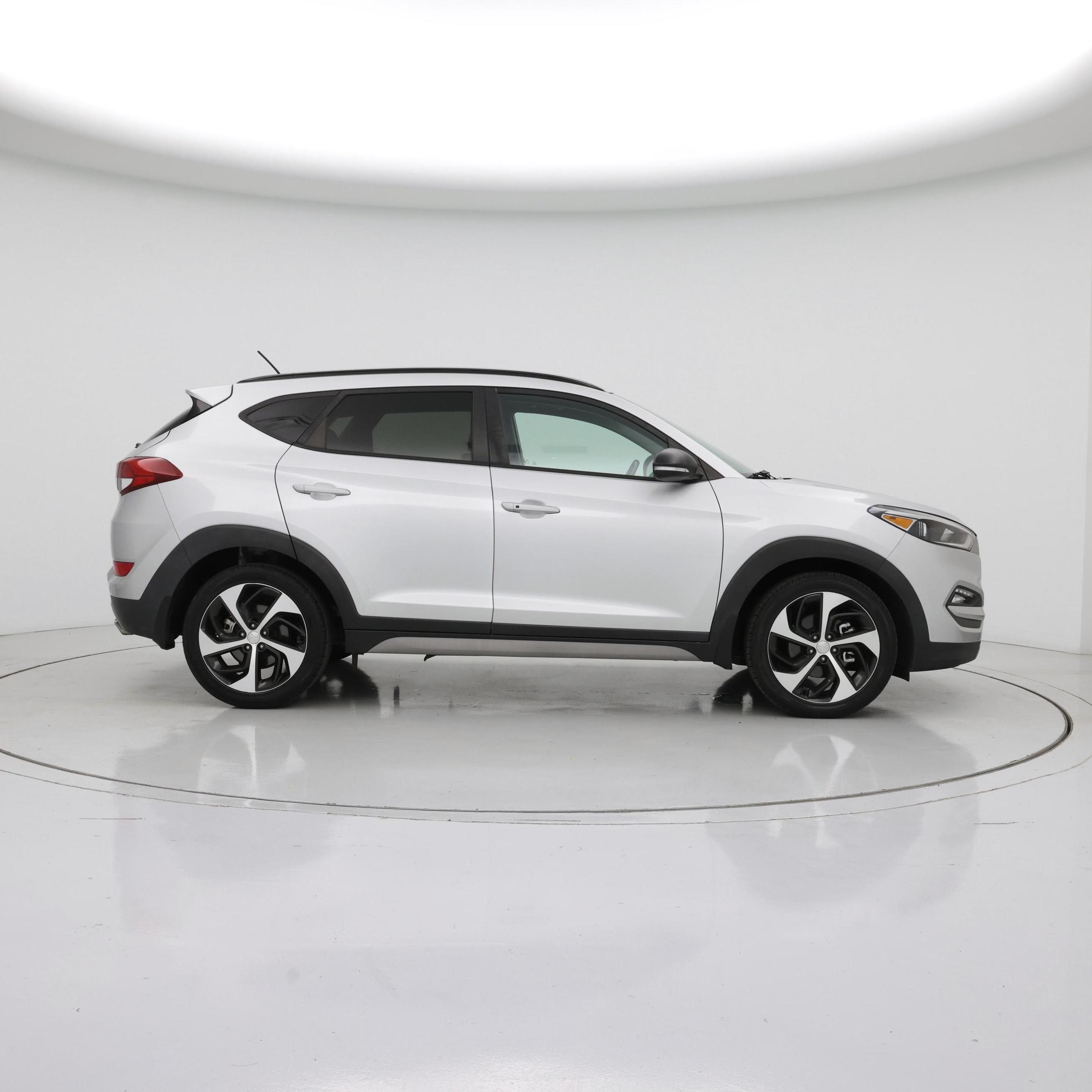 Thumbnail: 2017 Hyundai Tucson - 7