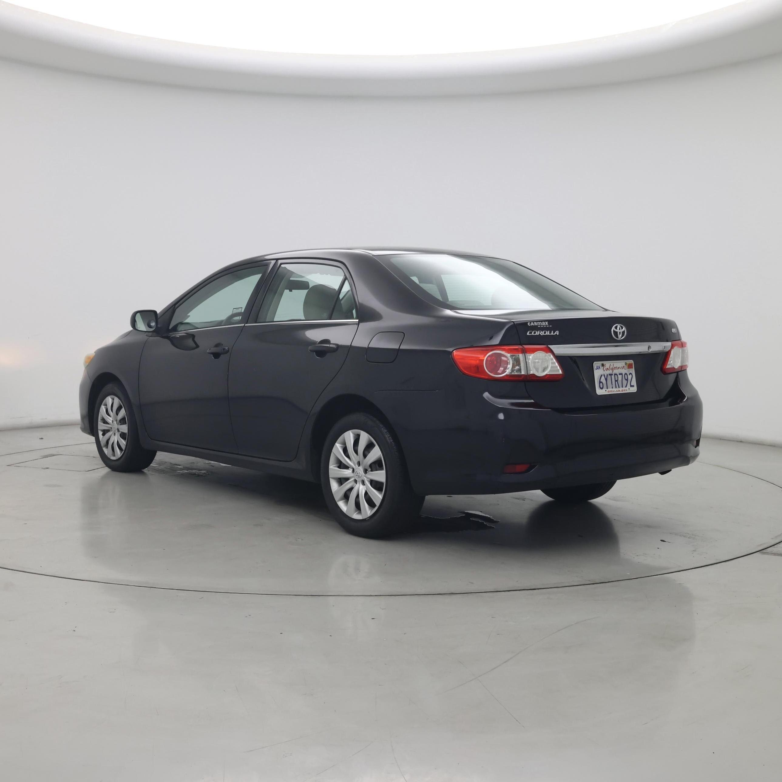 Thumbnail: 2013 Toyota Corolla - 2