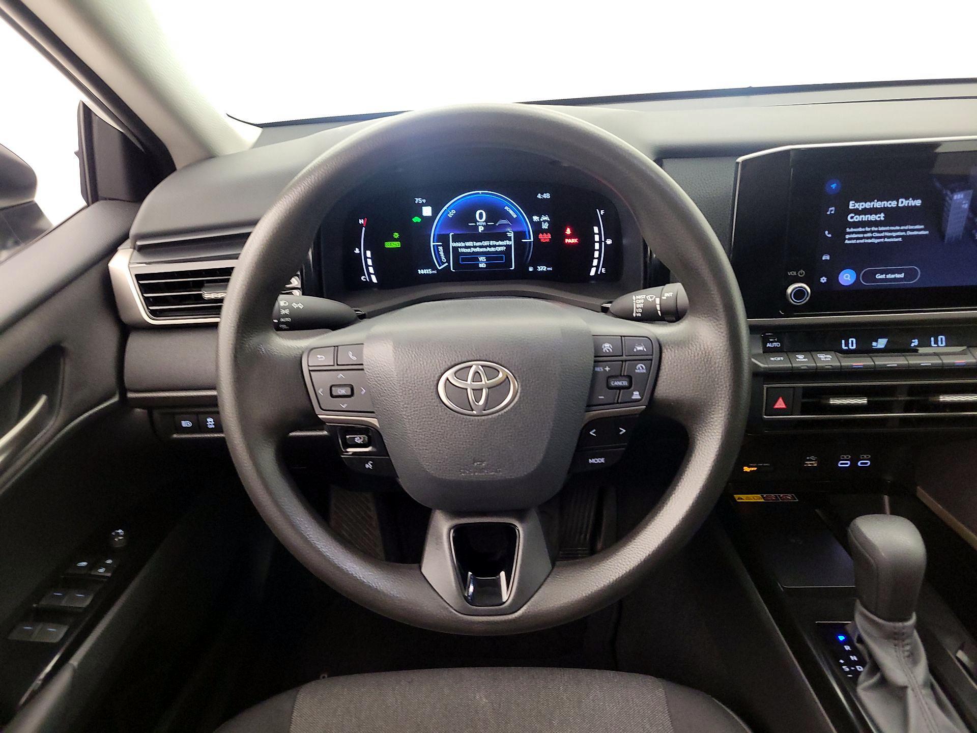 Thumbnail: 2025 Toyota Camry - 10