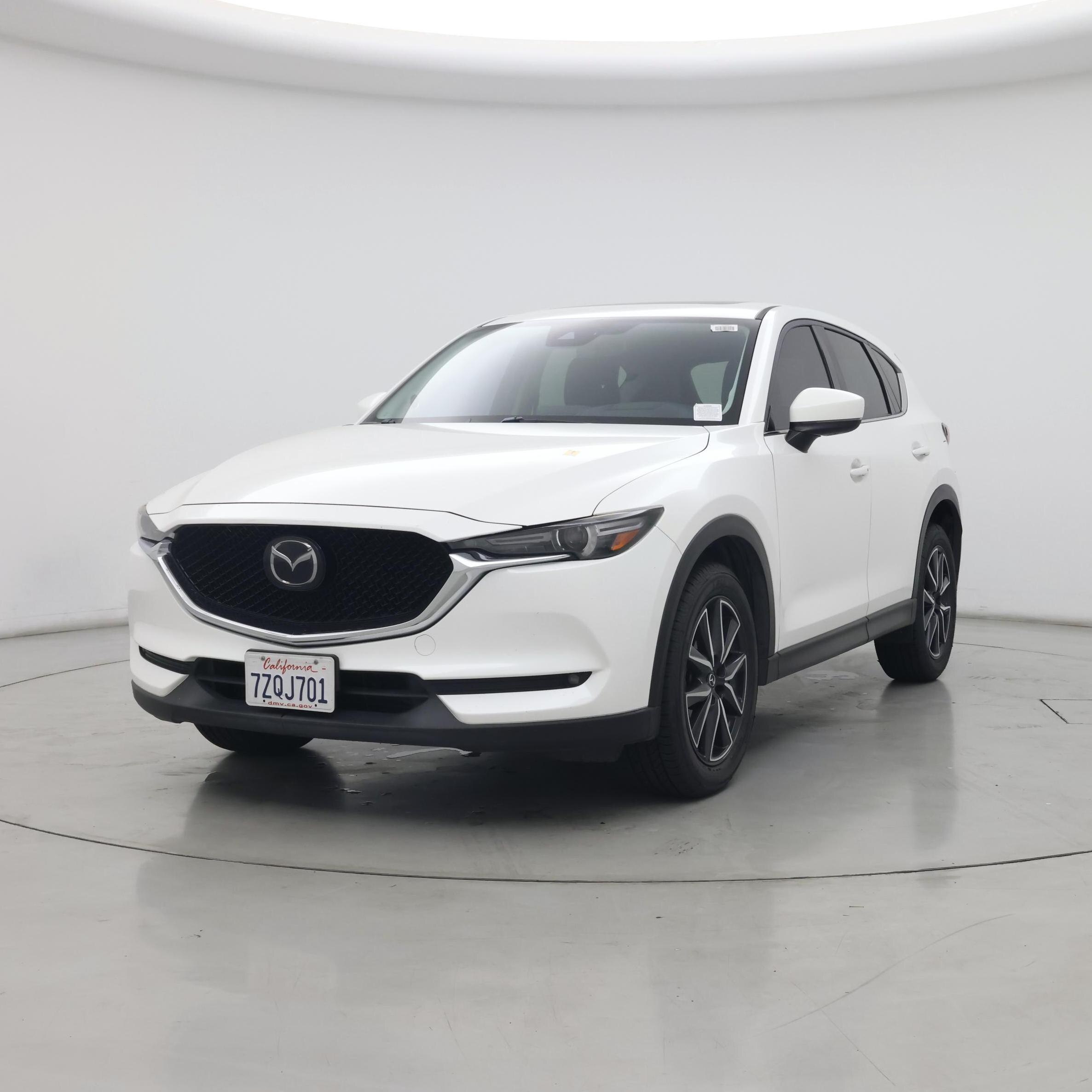 Thumbnail: 2017 Mazda CX-5 - 4
