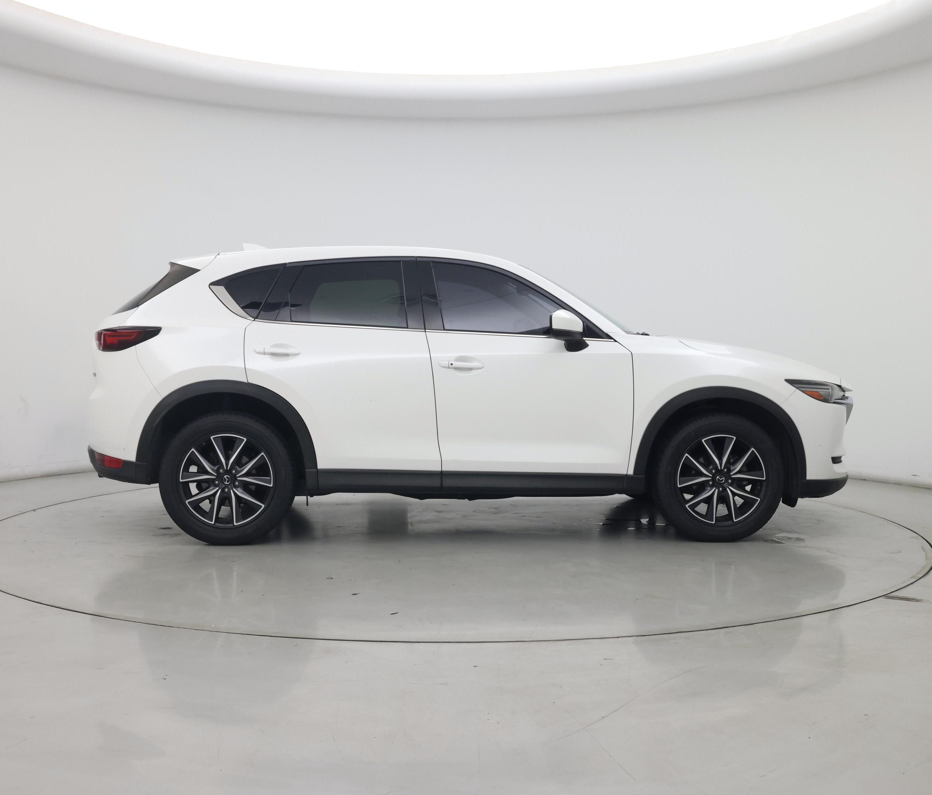 Thumbnail: 2017 Mazda CX-5 - 7
