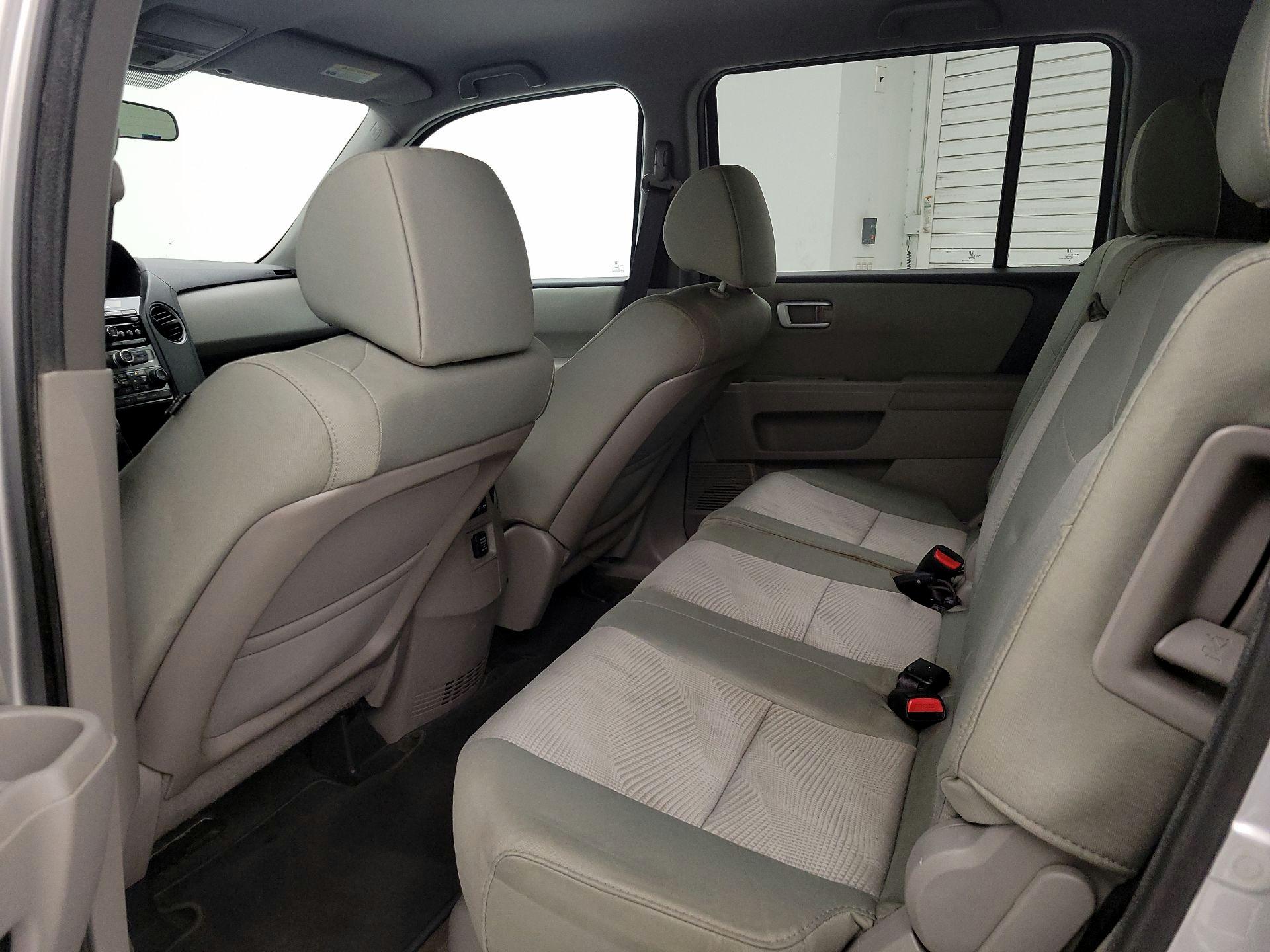 Thumbnail: 2014 Honda Pilot - 19