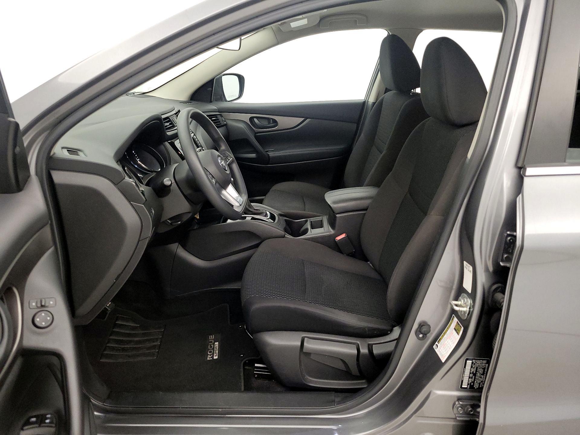 Thumbnail: 2019 Nissan Rogue Sport - 11
