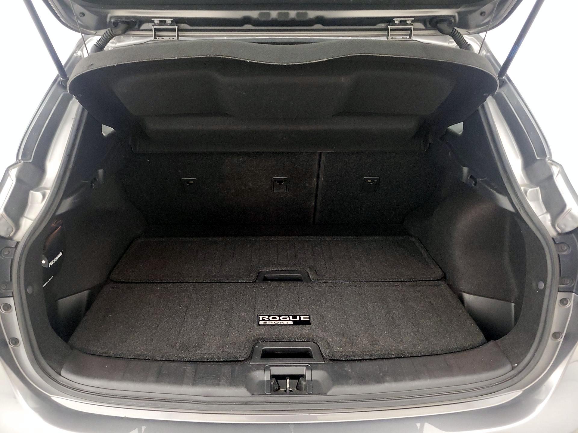 Thumbnail: 2019 Nissan Rogue Sport - 20