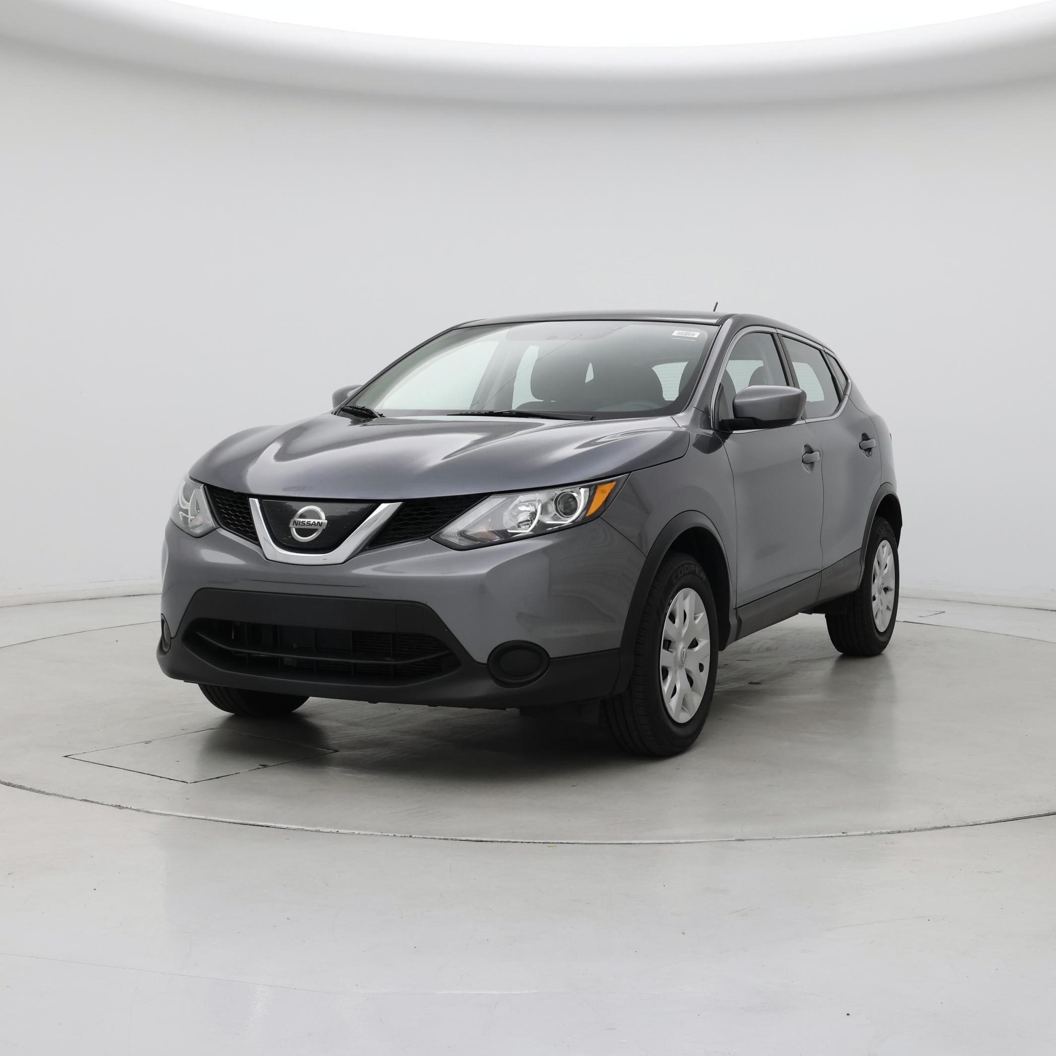 Thumbnail: 2019 Nissan Rogue Sport - 4
